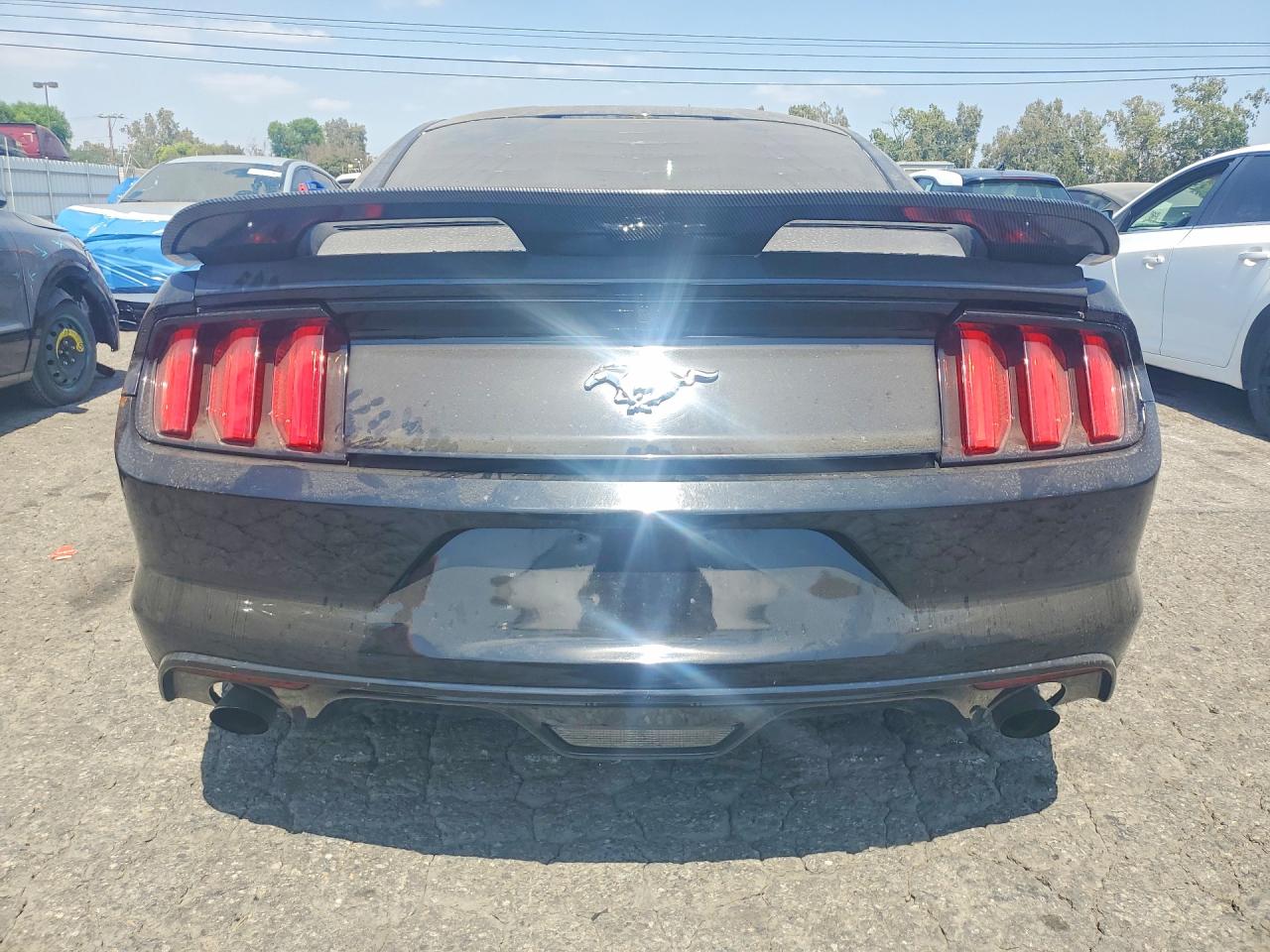 2015 Ford Mustang Black vin: 1FA6P8TH1F5413696