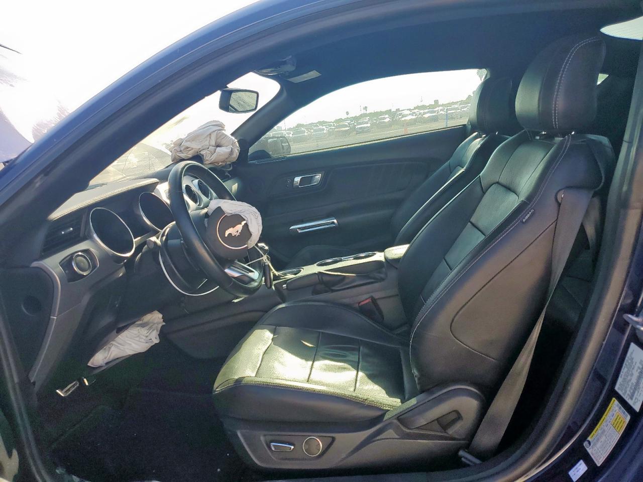 2018 Ford Mustang Blue vin: 1FA6P8TH1J5180265