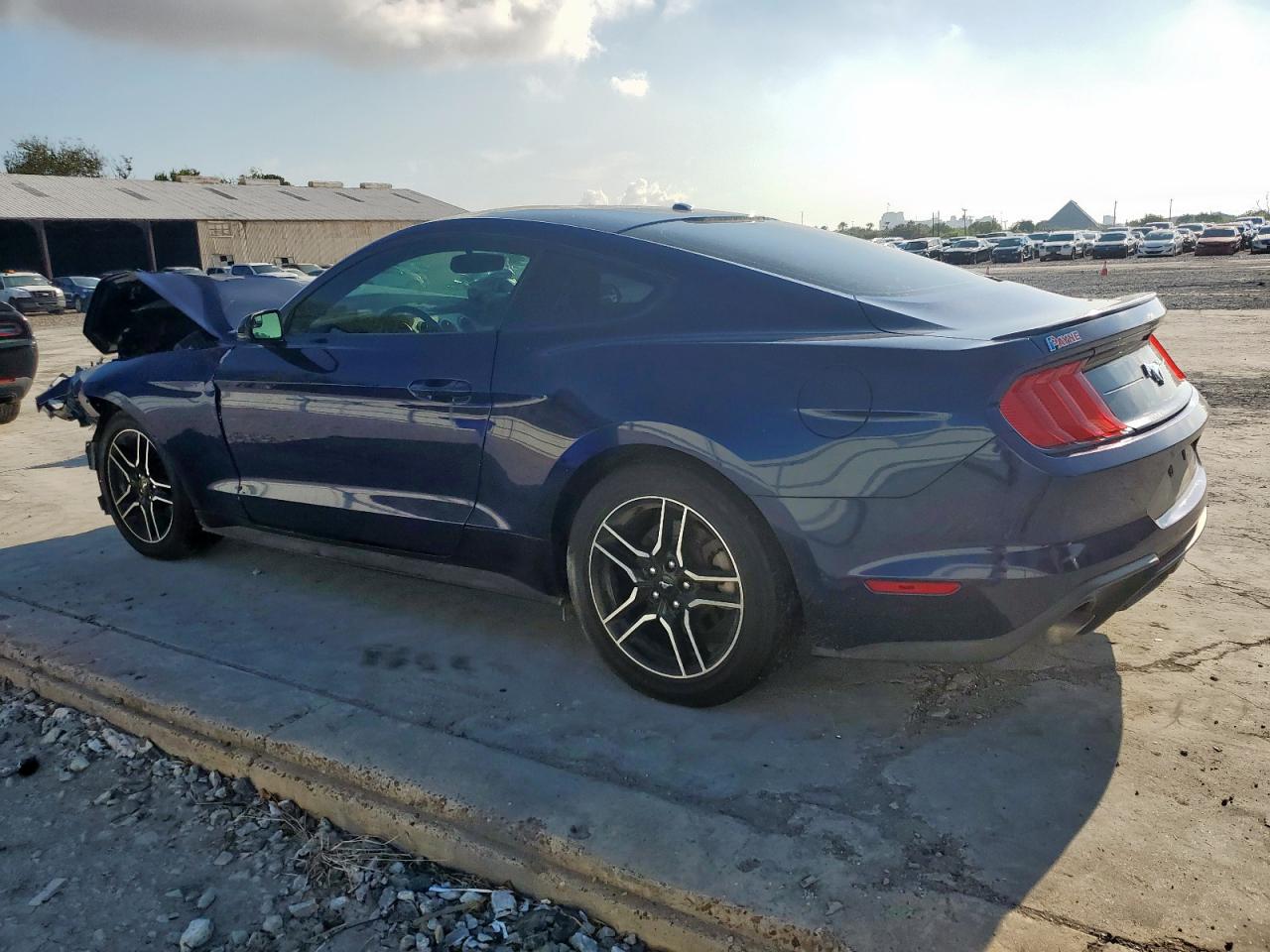 2018 Ford Mustang Blue vin: 1FA6P8TH1J5180265