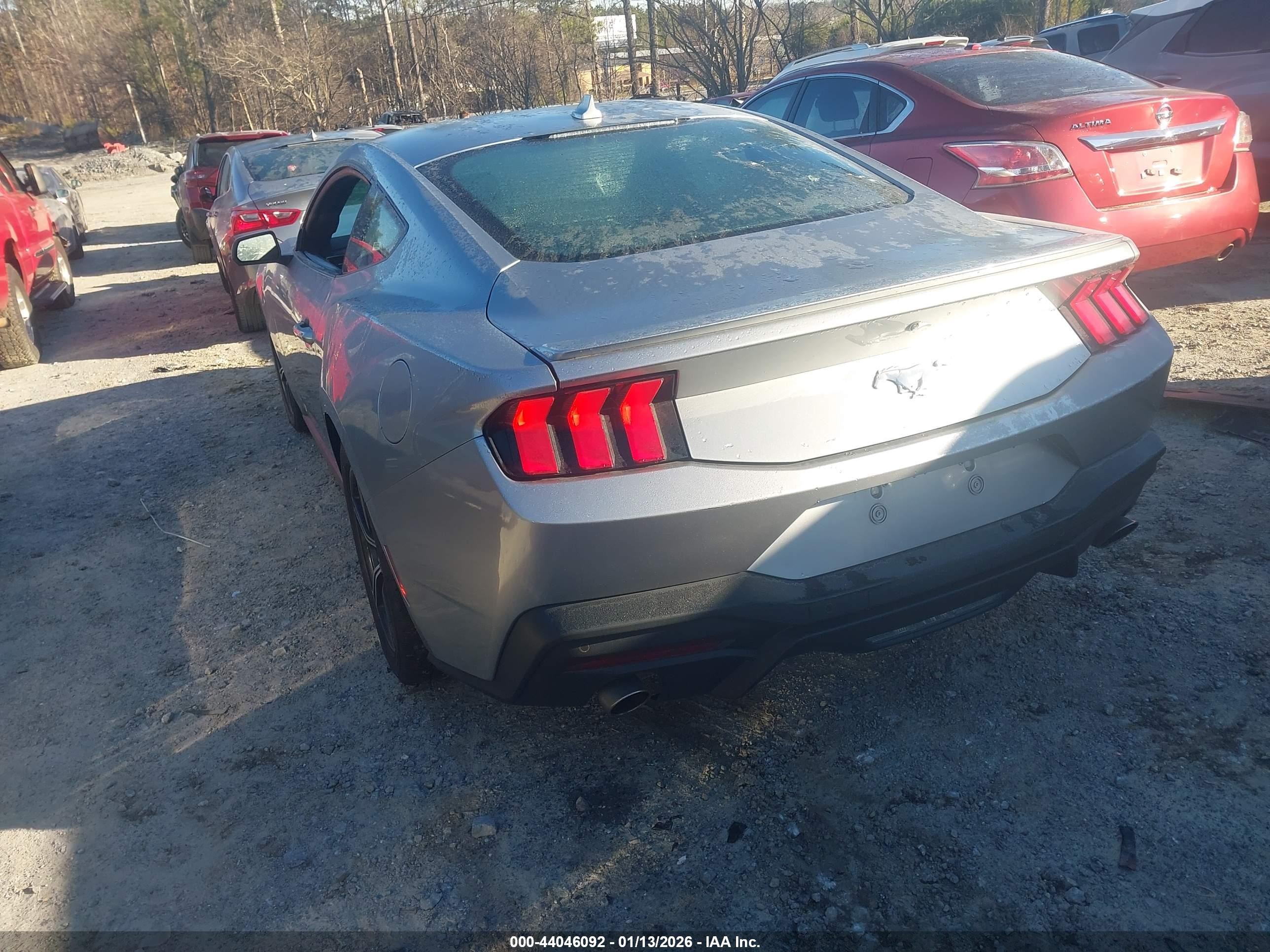 2024 Ford Mustang Ecoboost Premium Fastback Silver vin: 1FA6P8TH1R5130929