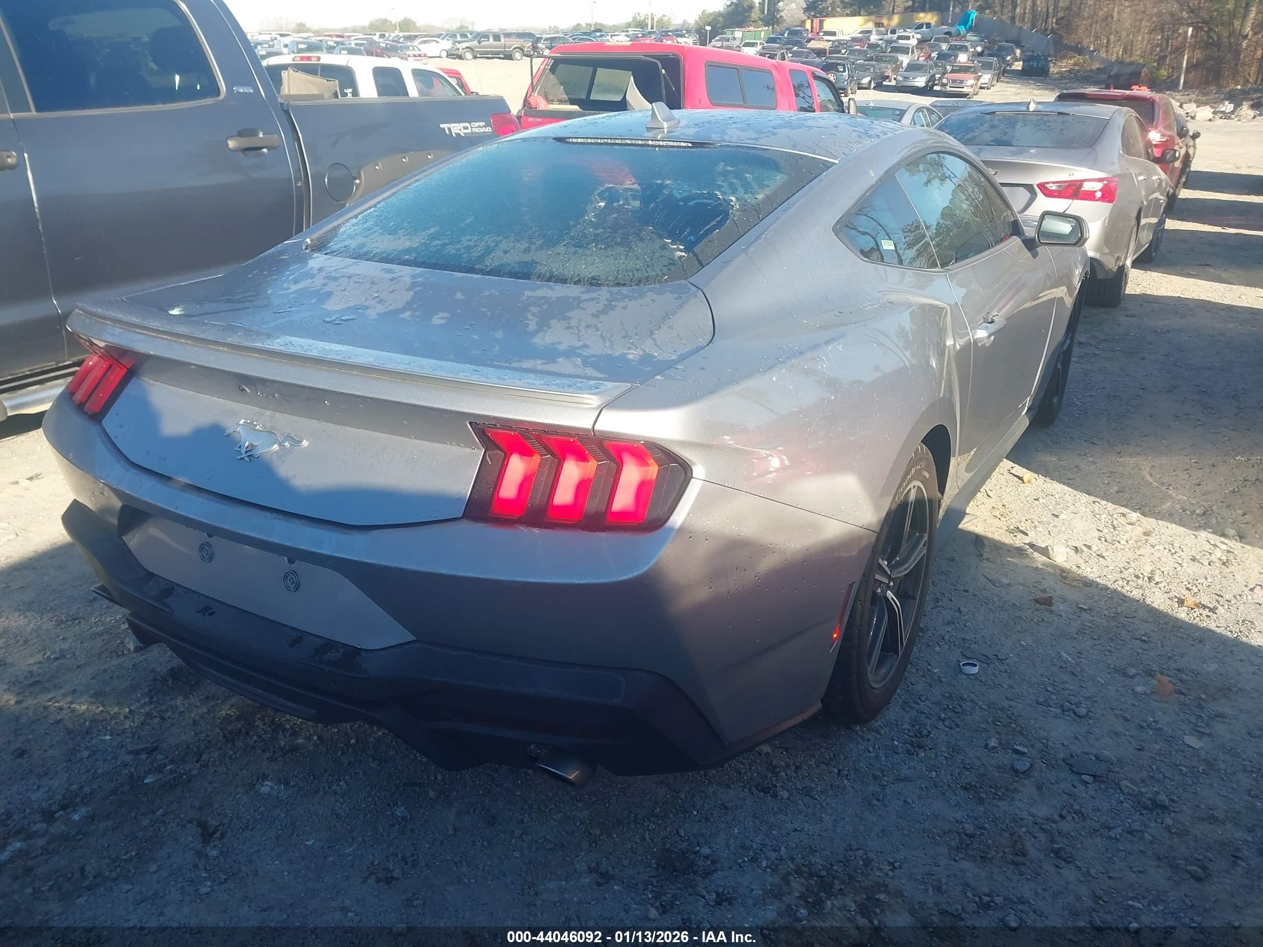 2024 Ford Mustang Ecoboost Premium Fastback Silver vin: 1FA6P8TH1R5130929