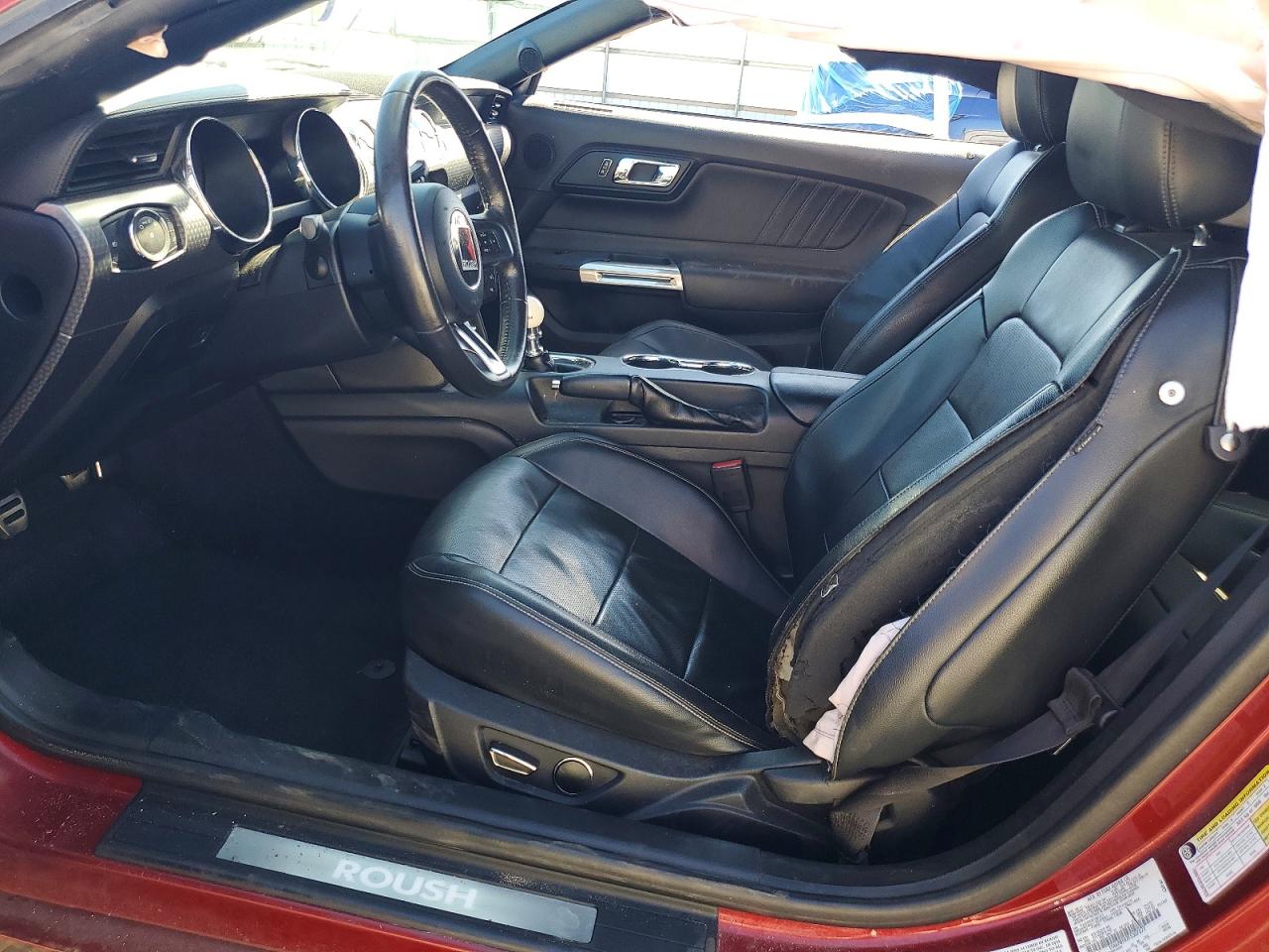 2015 Ford Mustang Maroon vin: 1FA6P8TH2F5307077