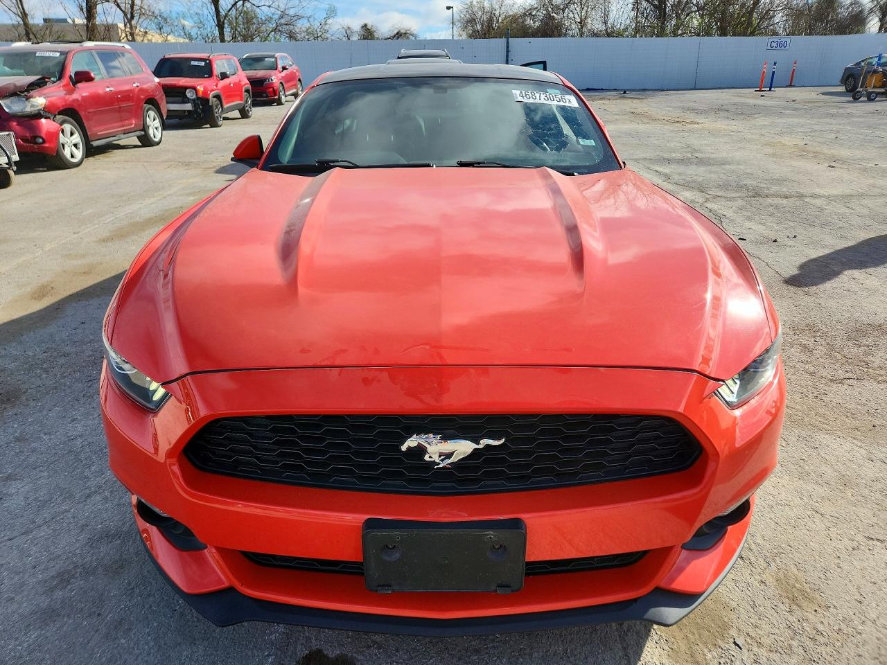 2015 Ford Mustang Оранжевый vin: 1FA6P8TH2F5313641
