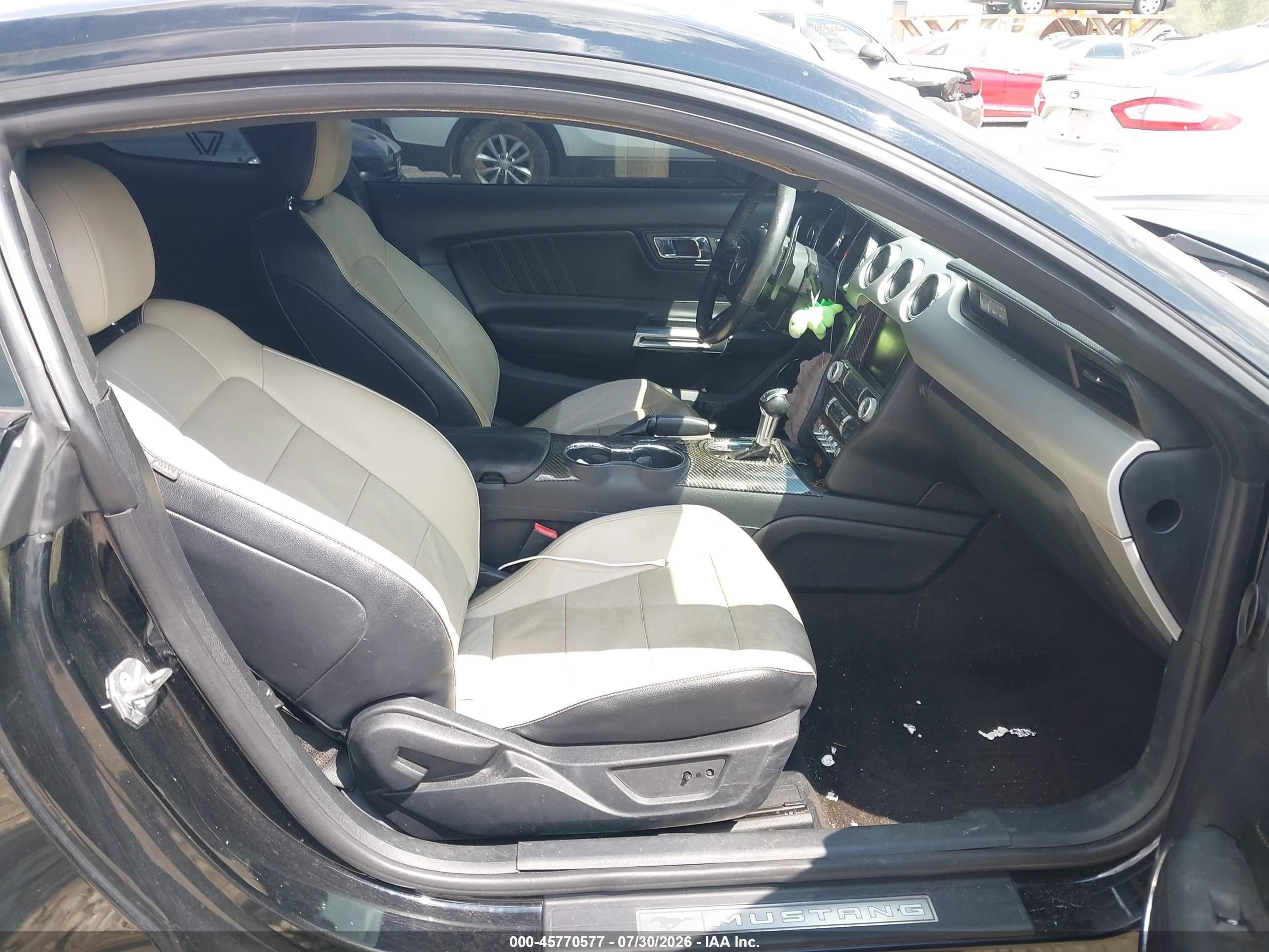 2015 Ford Mustang Ecoboost Черный vin: 1FA6P8TH2F5344095