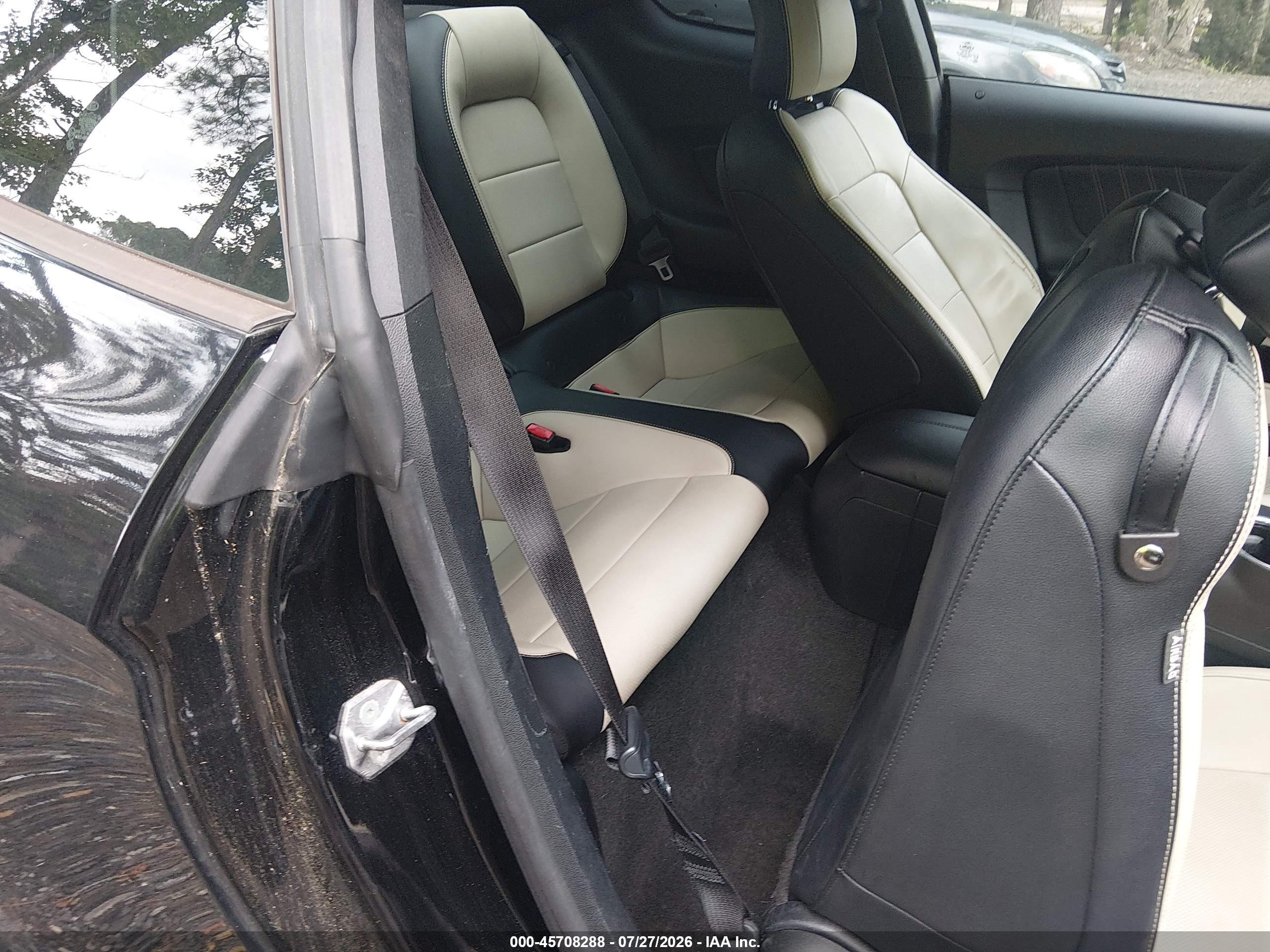 2015 Ford Mustang Ecoboost Черный vin: 1FA6P8TH2F5349524