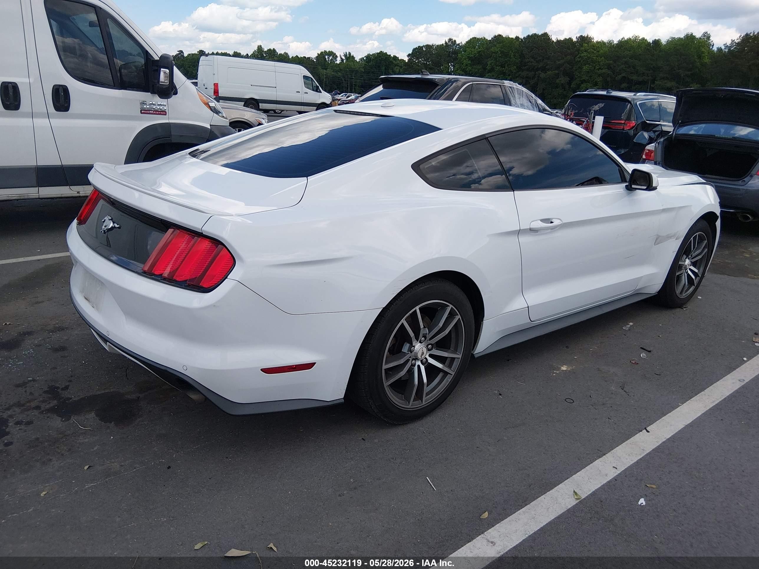 2015 Ford Mustang Ecoboost White vin: 1FA6P8TH2F5365674