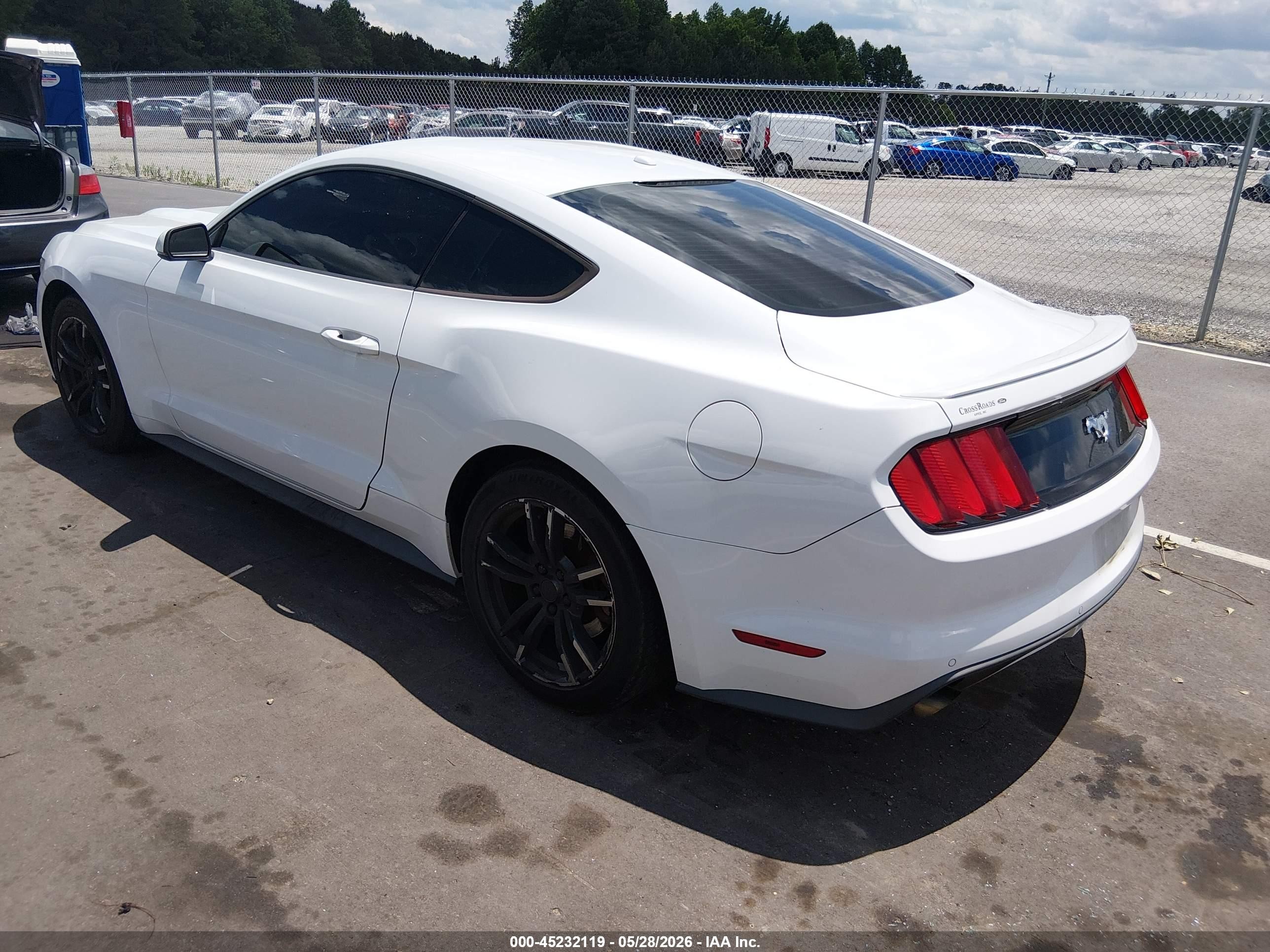 2015 Ford Mustang Ecoboost White vin: 1FA6P8TH2F5365674