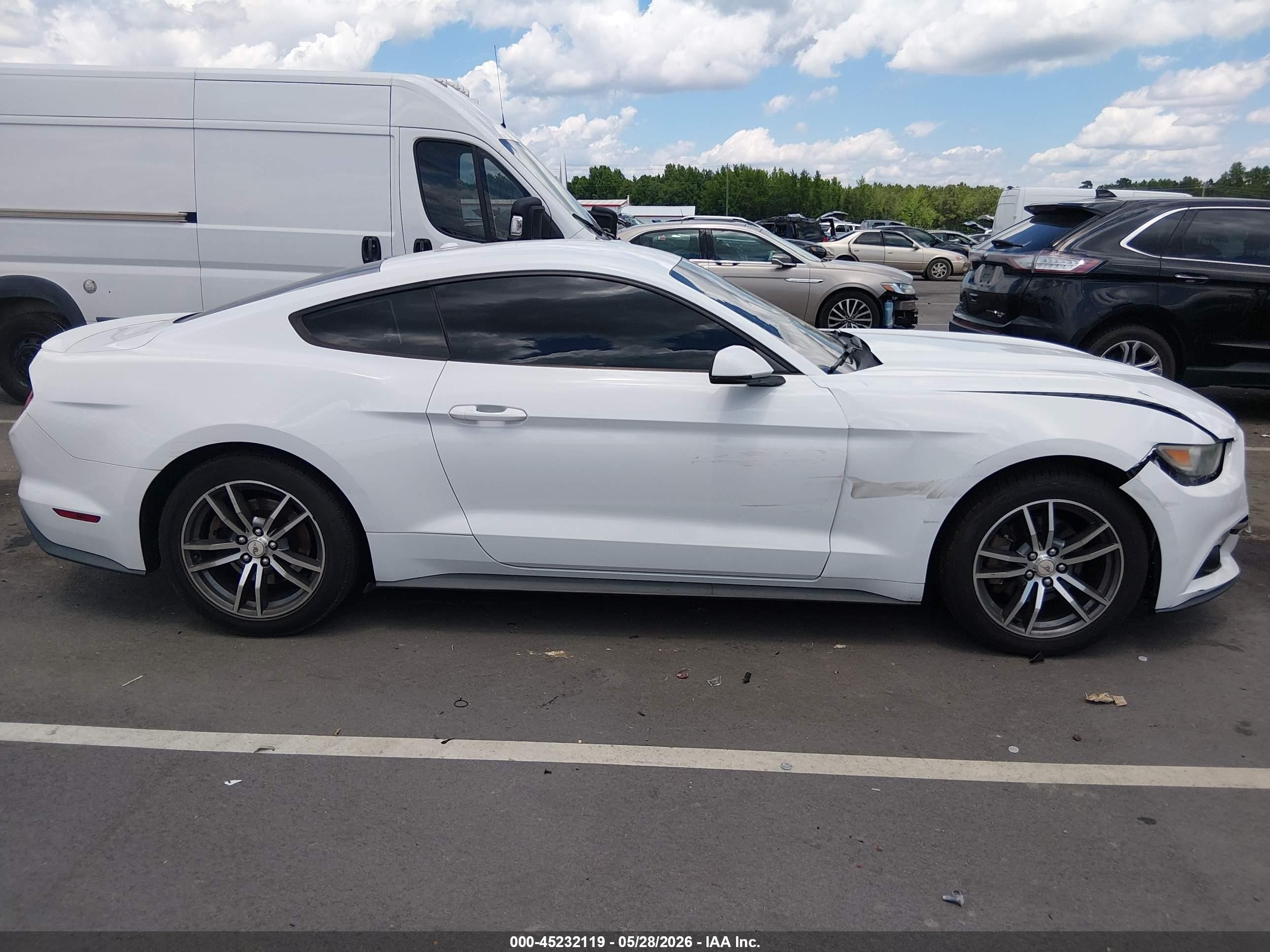 2015 Ford Mustang Ecoboost White vin: 1FA6P8TH2F5365674
