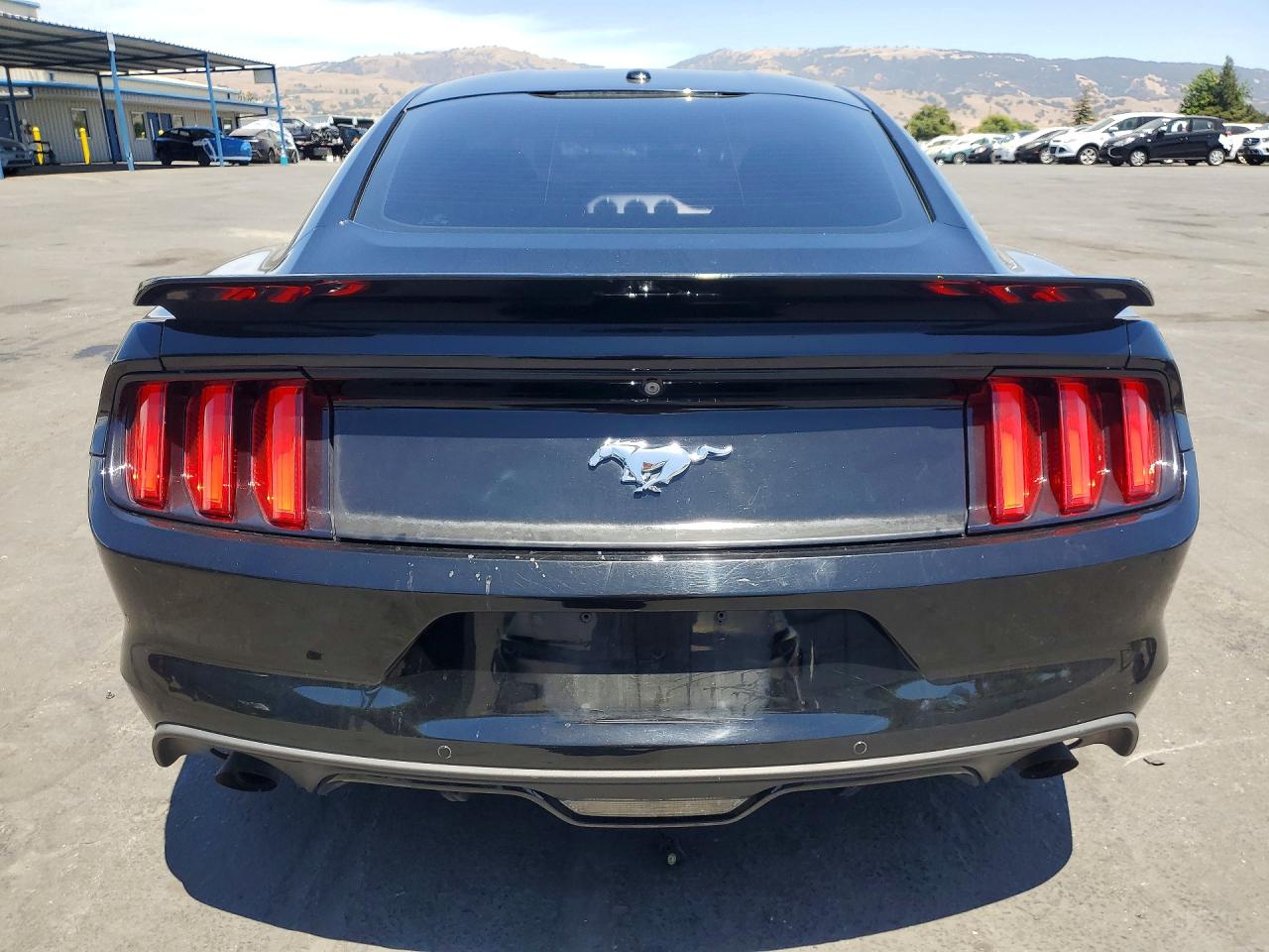 2015 Ford Mustang Black vin: 1FA6P8TH2F5382684