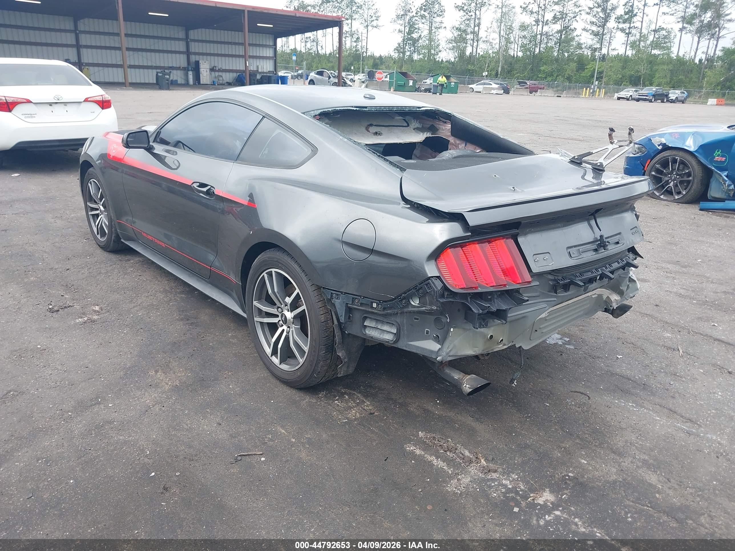 2015 Ford Mustang Ecoboost Gray vin: 1FA6P8TH2F5385892
