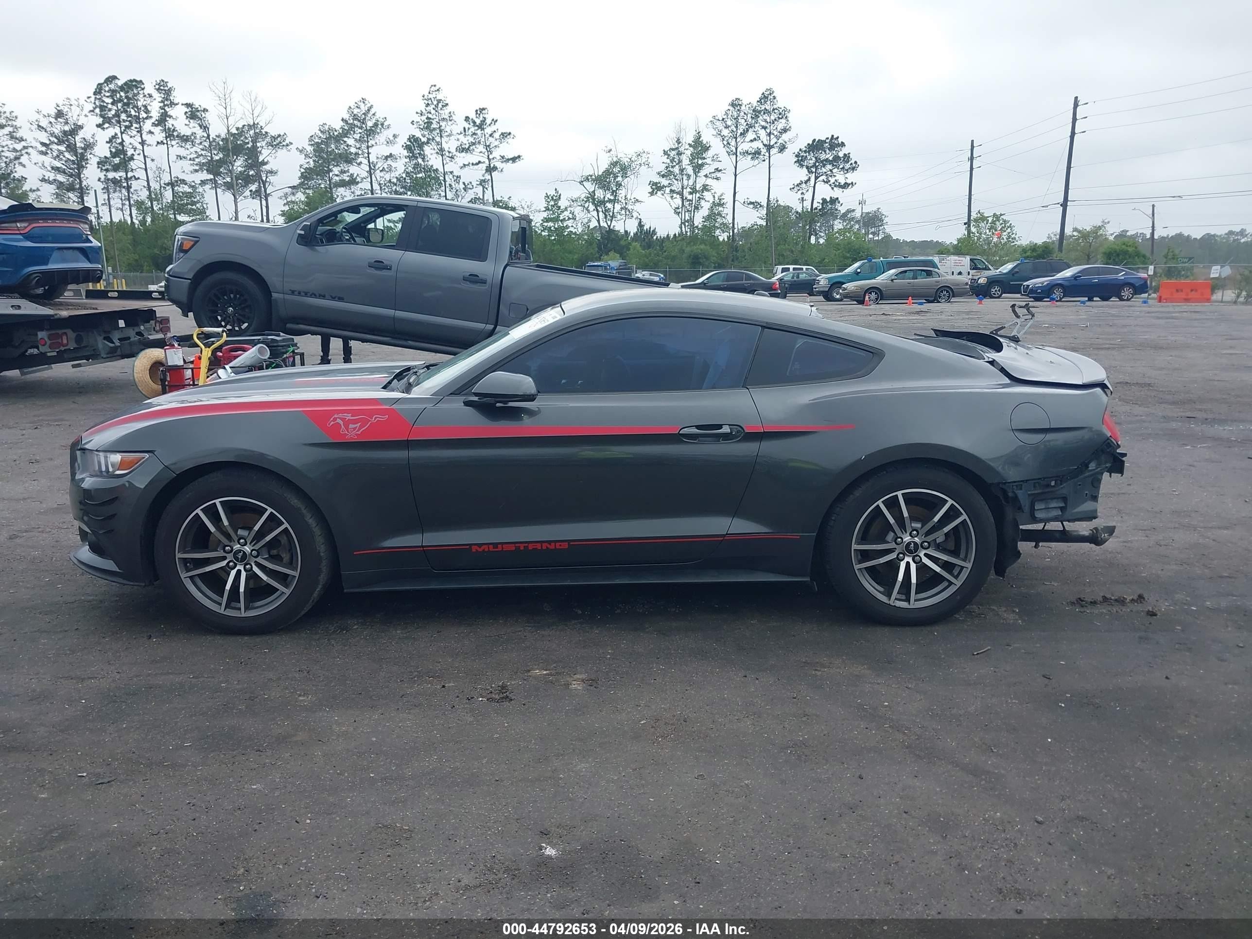 2015 Ford Mustang Ecoboost Gray vin: 1FA6P8TH2F5385892