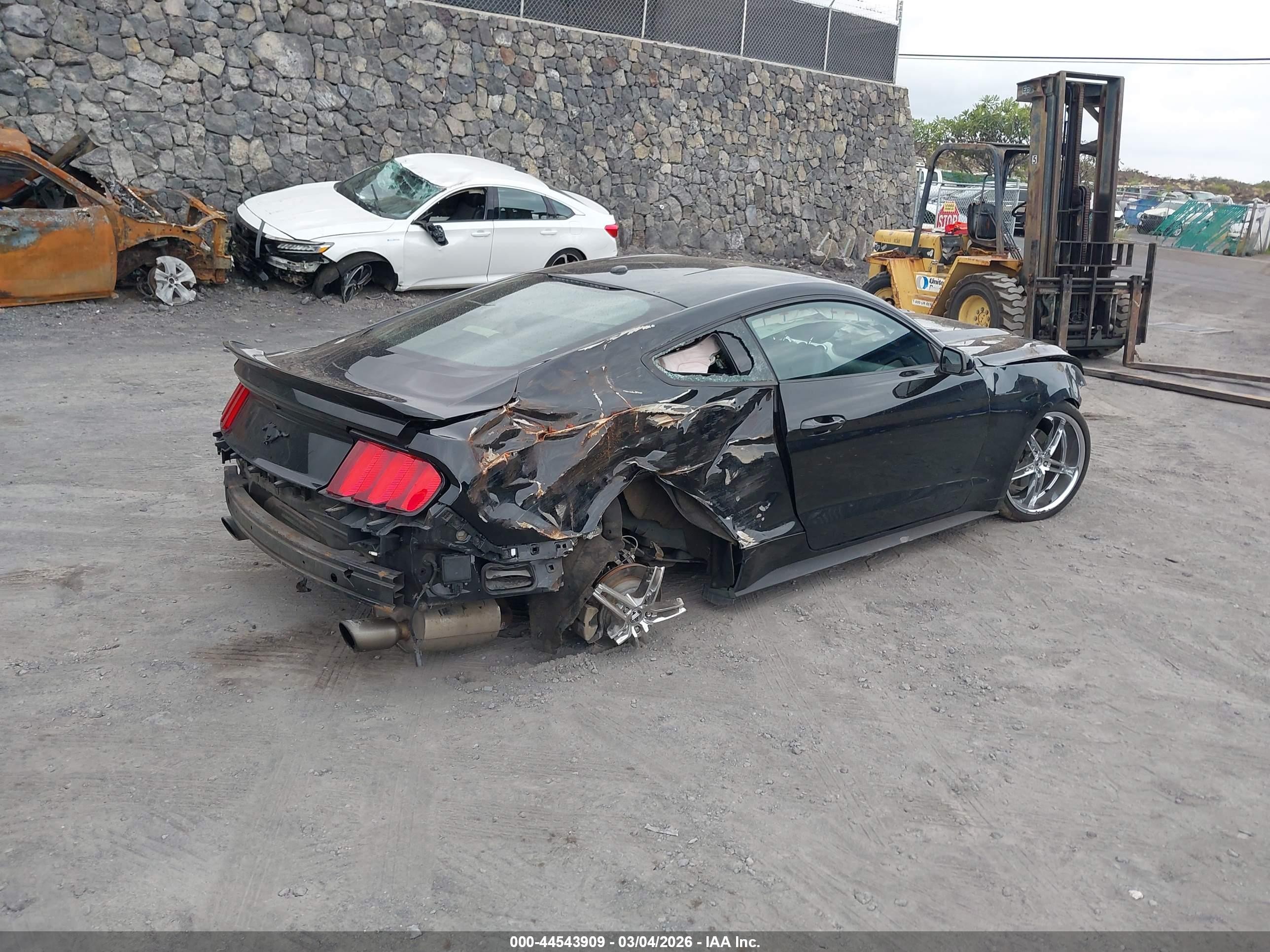 2015 Ford Mustang Ecoboost Black vin: 1FA6P8TH3F5302776