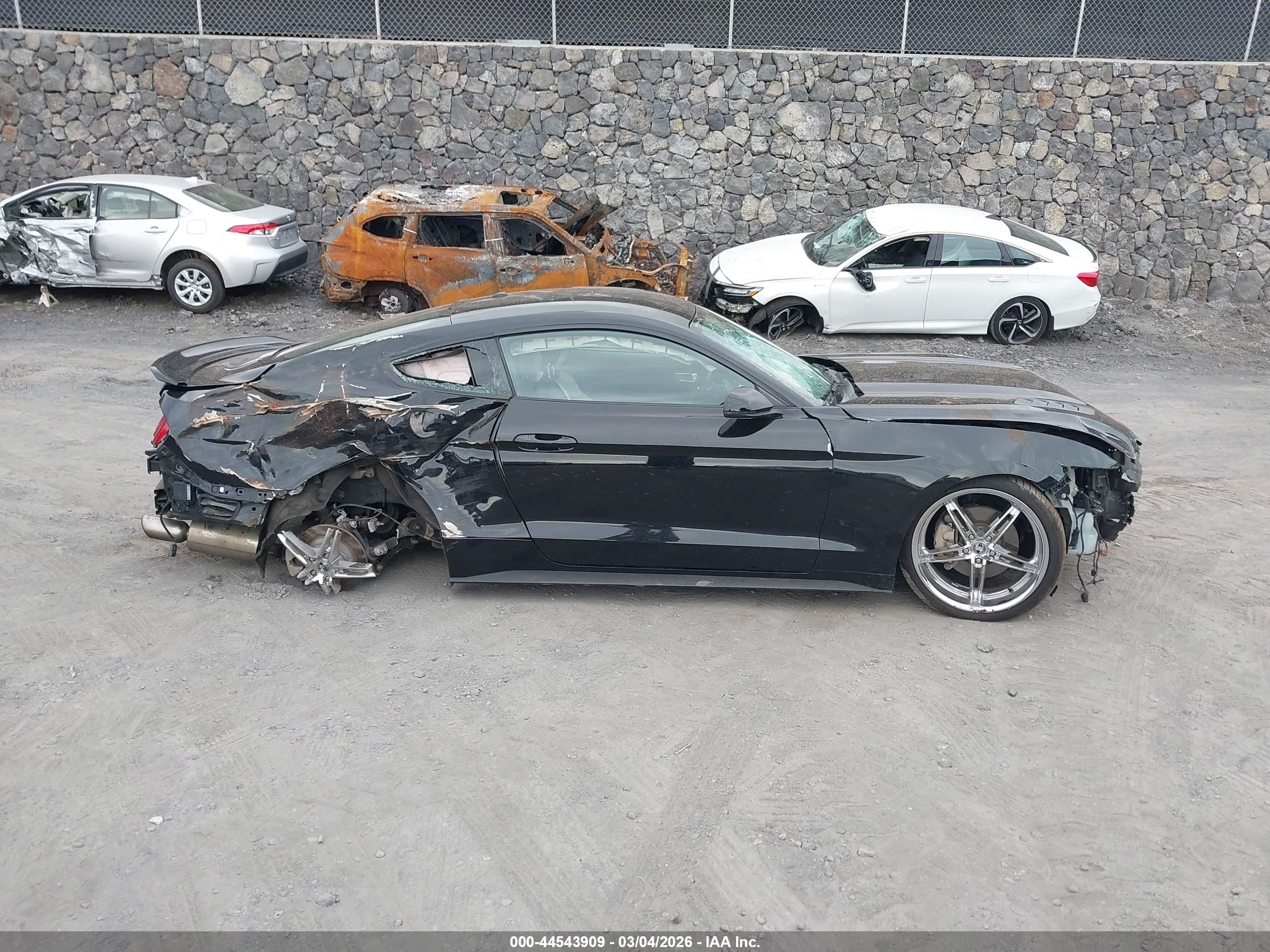 2015 Ford Mustang Ecoboost Black vin: 1FA6P8TH3F5302776
