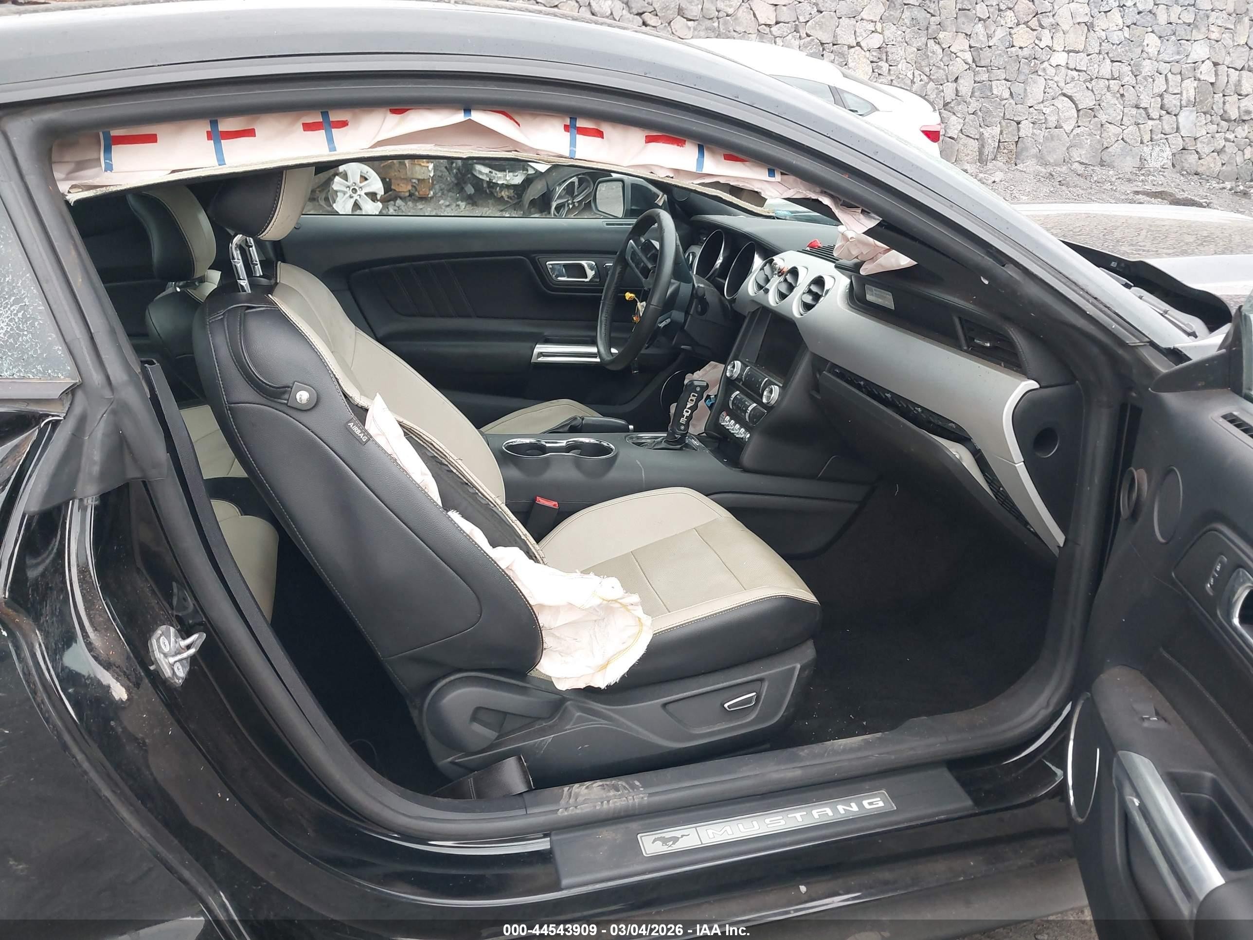 2015 Ford Mustang Ecoboost Black vin: 1FA6P8TH3F5302776