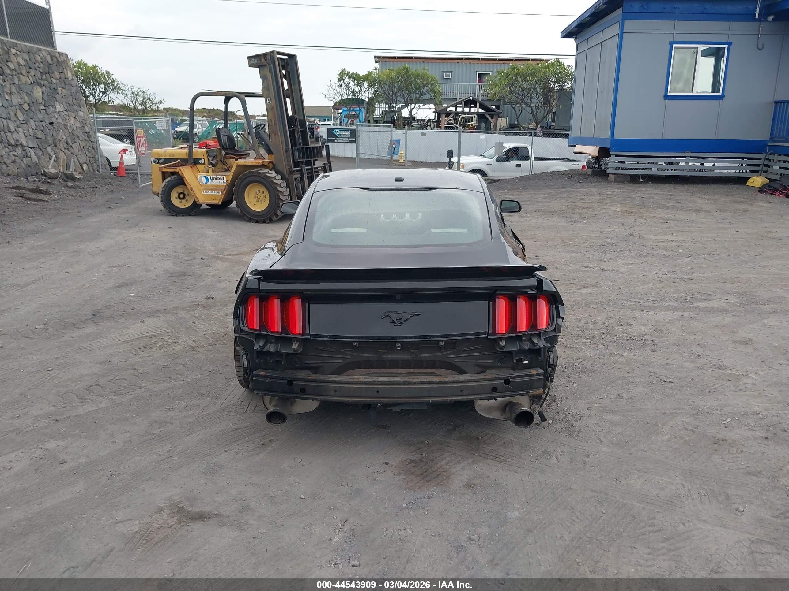 2015 Ford Mustang Ecoboost Black vin: 1FA6P8TH3F5302776