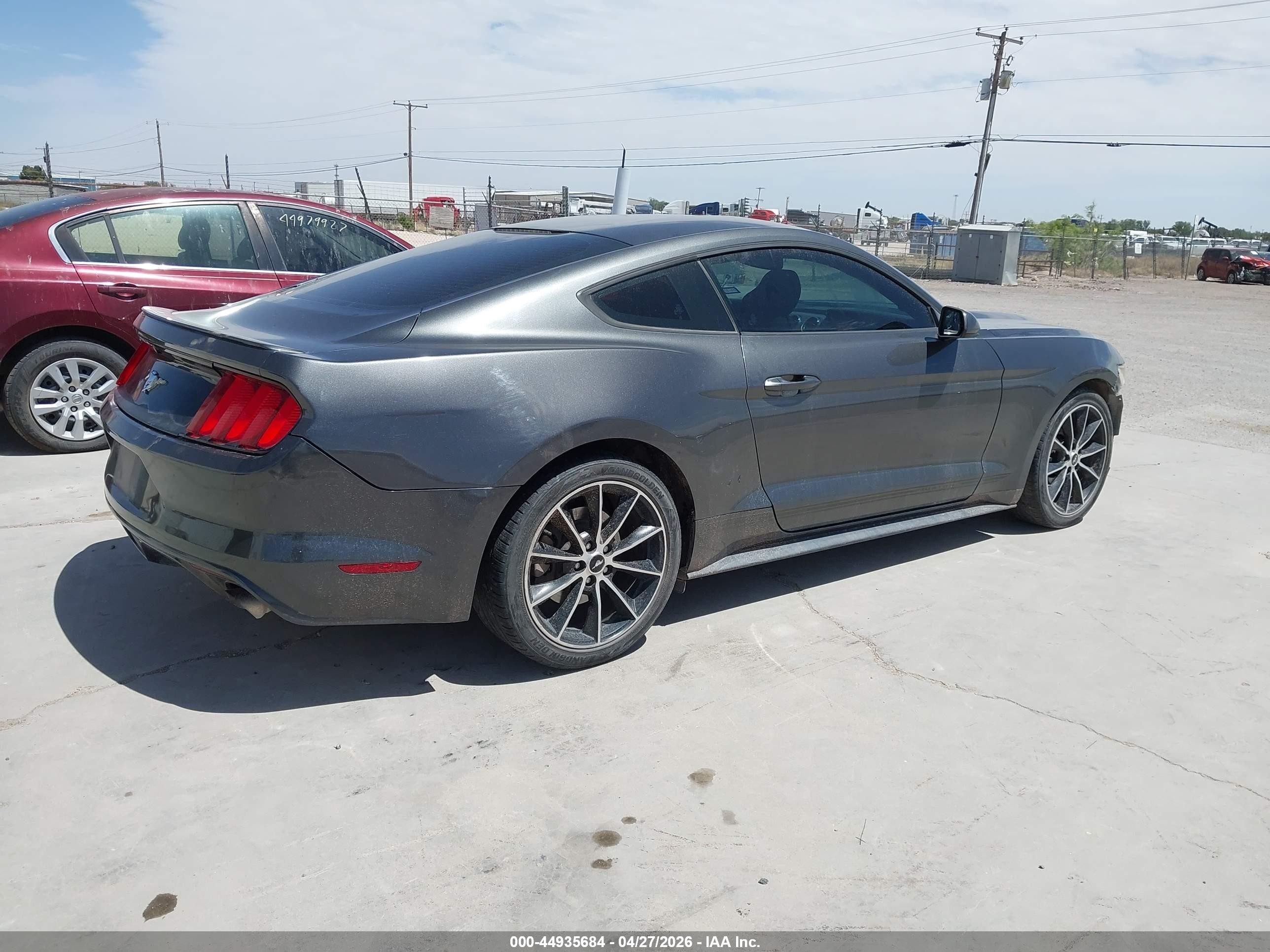 2015 Ford Mustang Ecoboost Green vin: 1FA6P8TH3F5311543