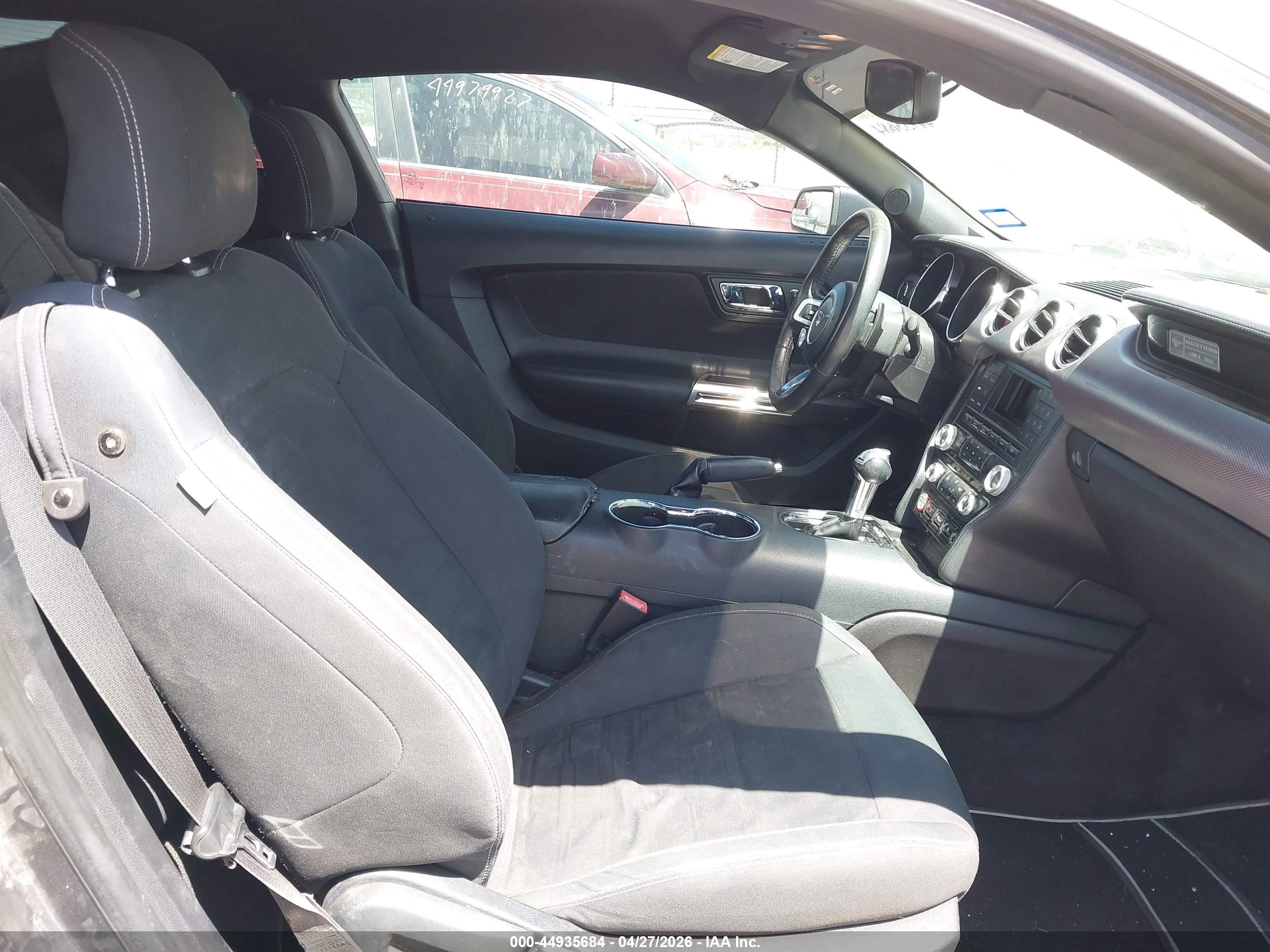 2015 Ford Mustang Ecoboost Green vin: 1FA6P8TH3F5311543