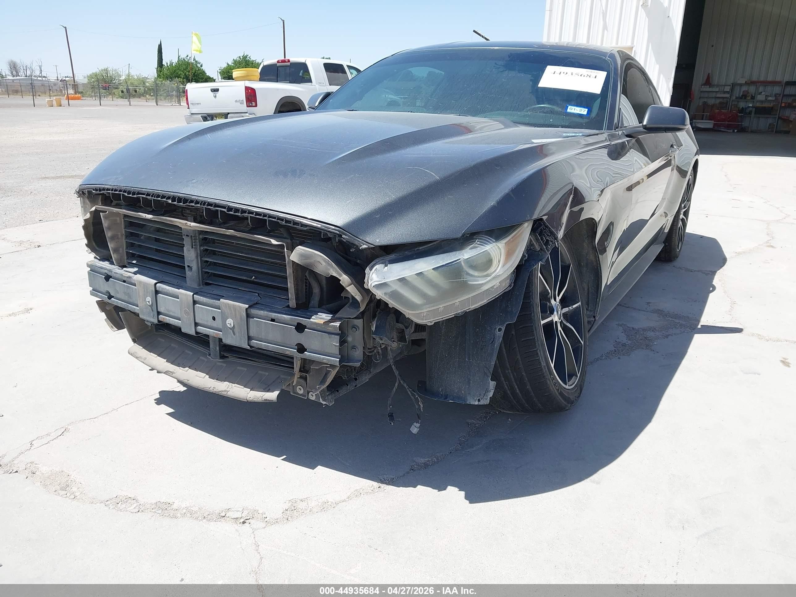2015 Ford Mustang Ecoboost Green vin: 1FA6P8TH3F5311543
