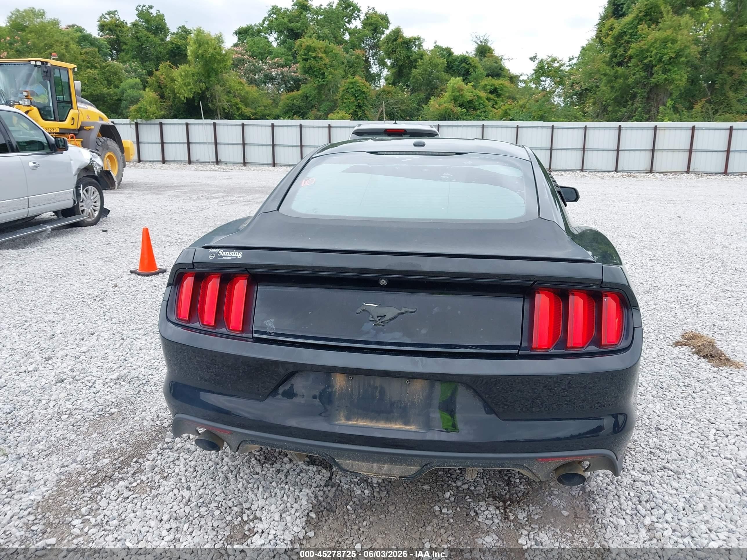 2015 Ford Mustang Ecoboost Black vin: 1FA6P8TH3F5317228