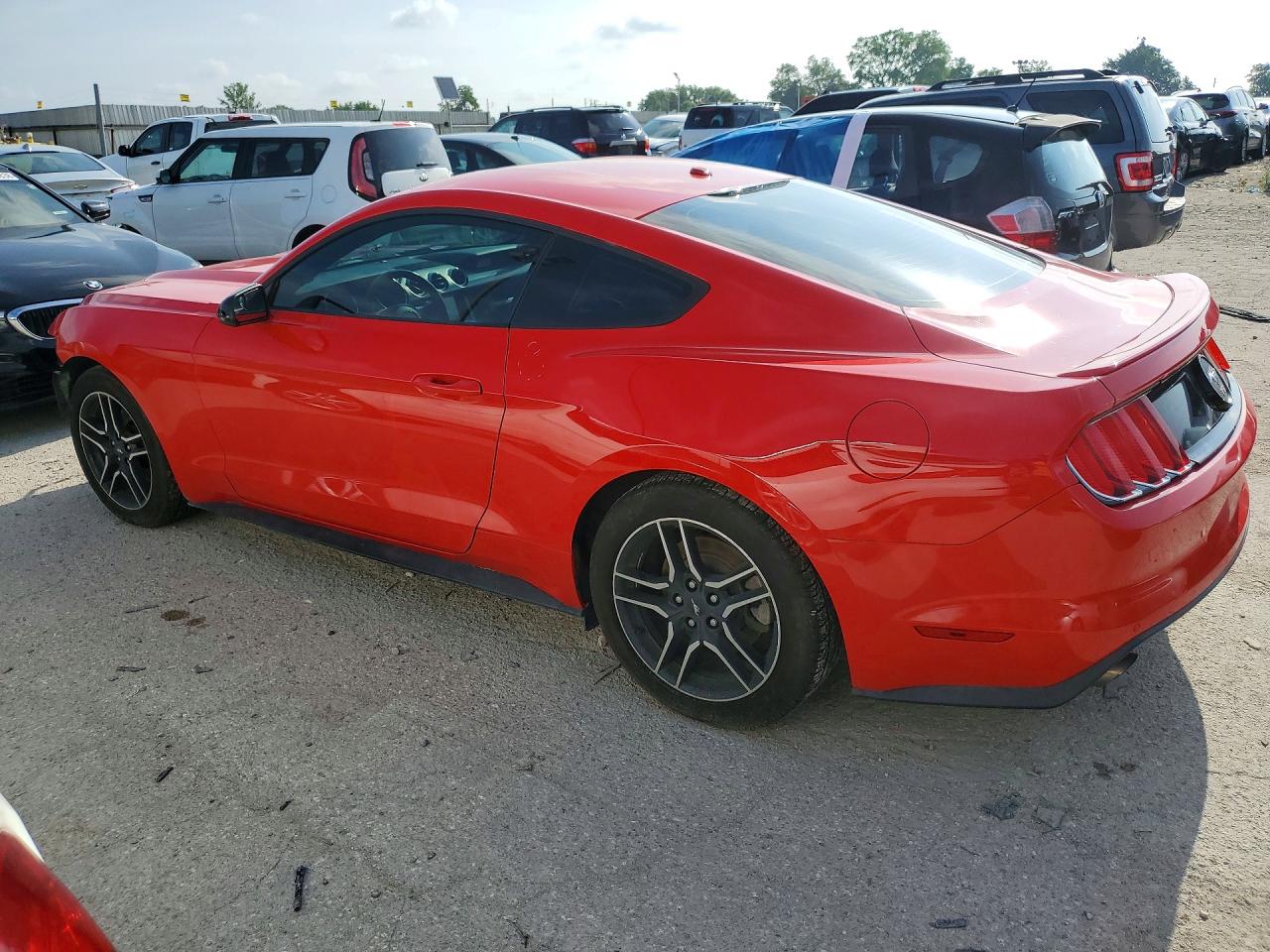 2015 Ford Mustang Red vin: 1FA6P8TH3F5317780