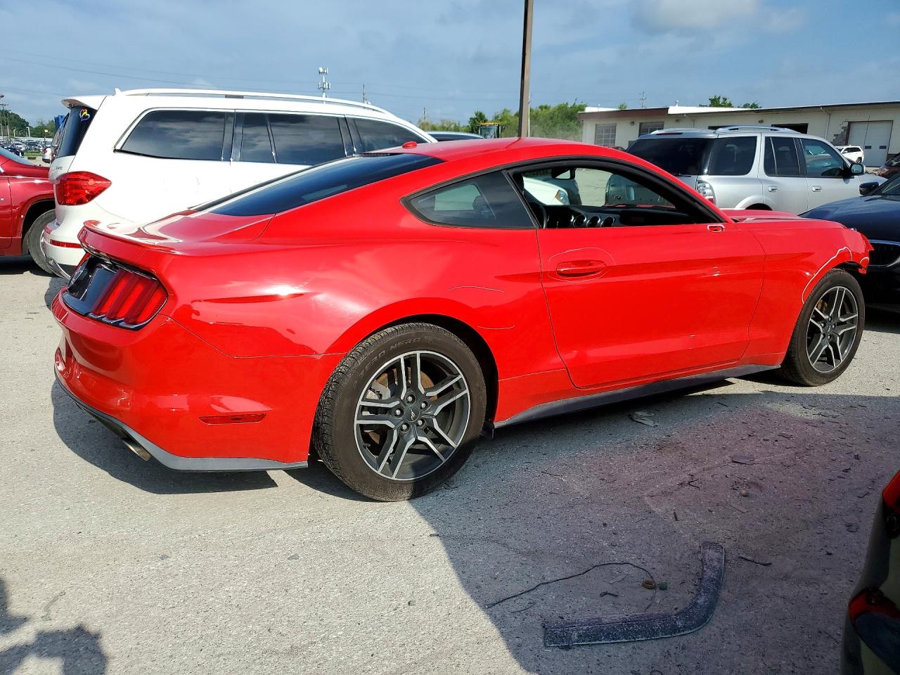 2015 Ford Mustang Red vin: 1FA6P8TH3F5317780