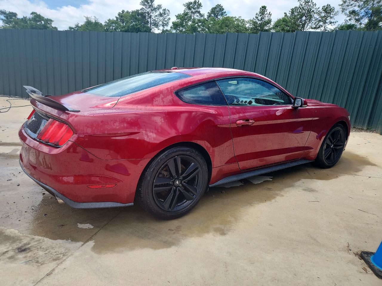 2015 Ford Mustang Maroon vin: 1FA6P8TH3F5321540