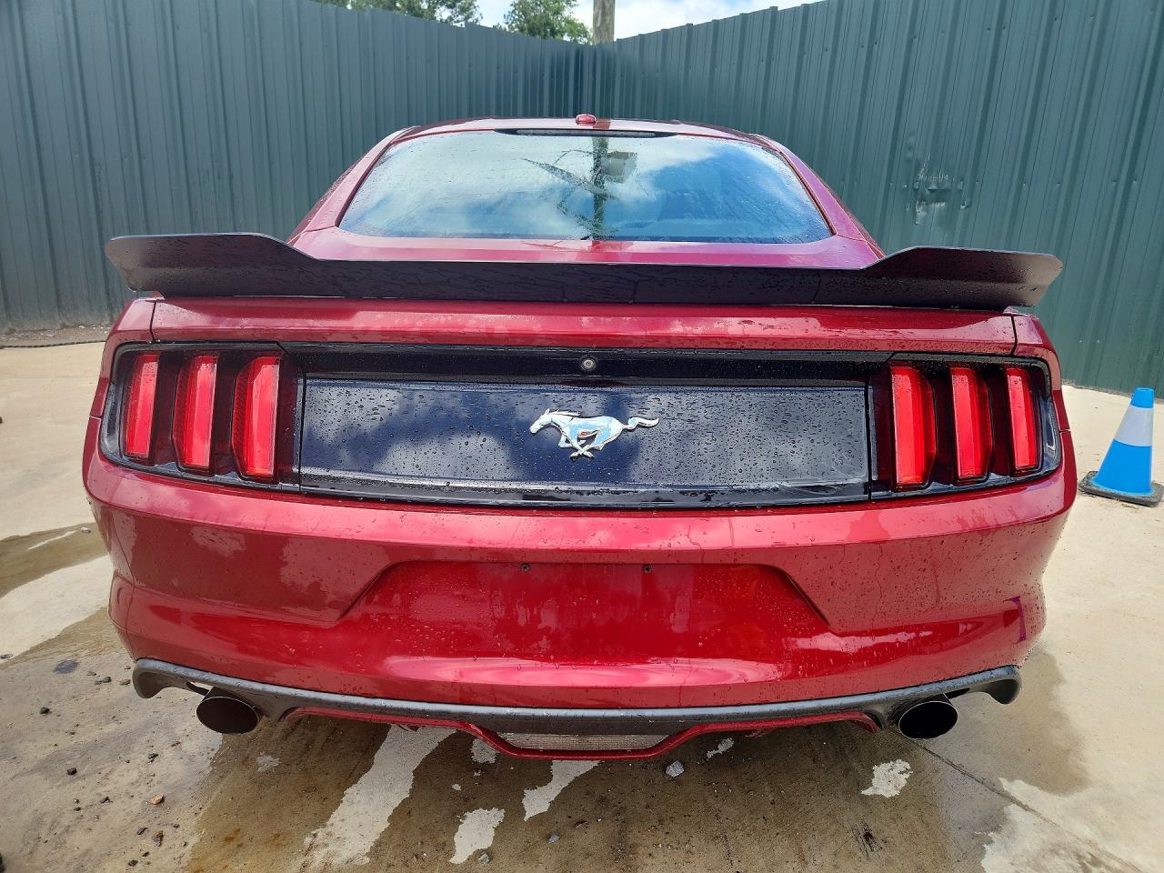 2015 Ford Mustang Maroon vin: 1FA6P8TH3F5321540