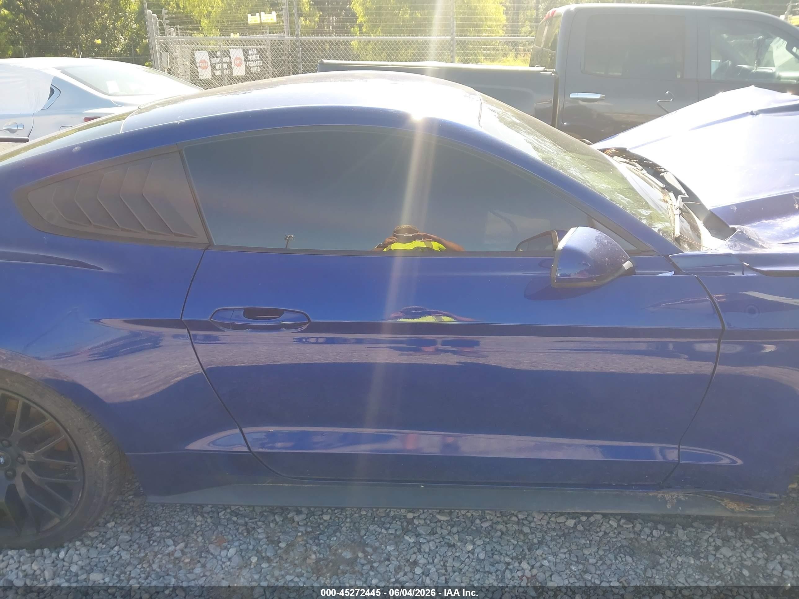 2015 Ford Mustang Ecoboost Синий vin: 1FA6P8TH3F5335194