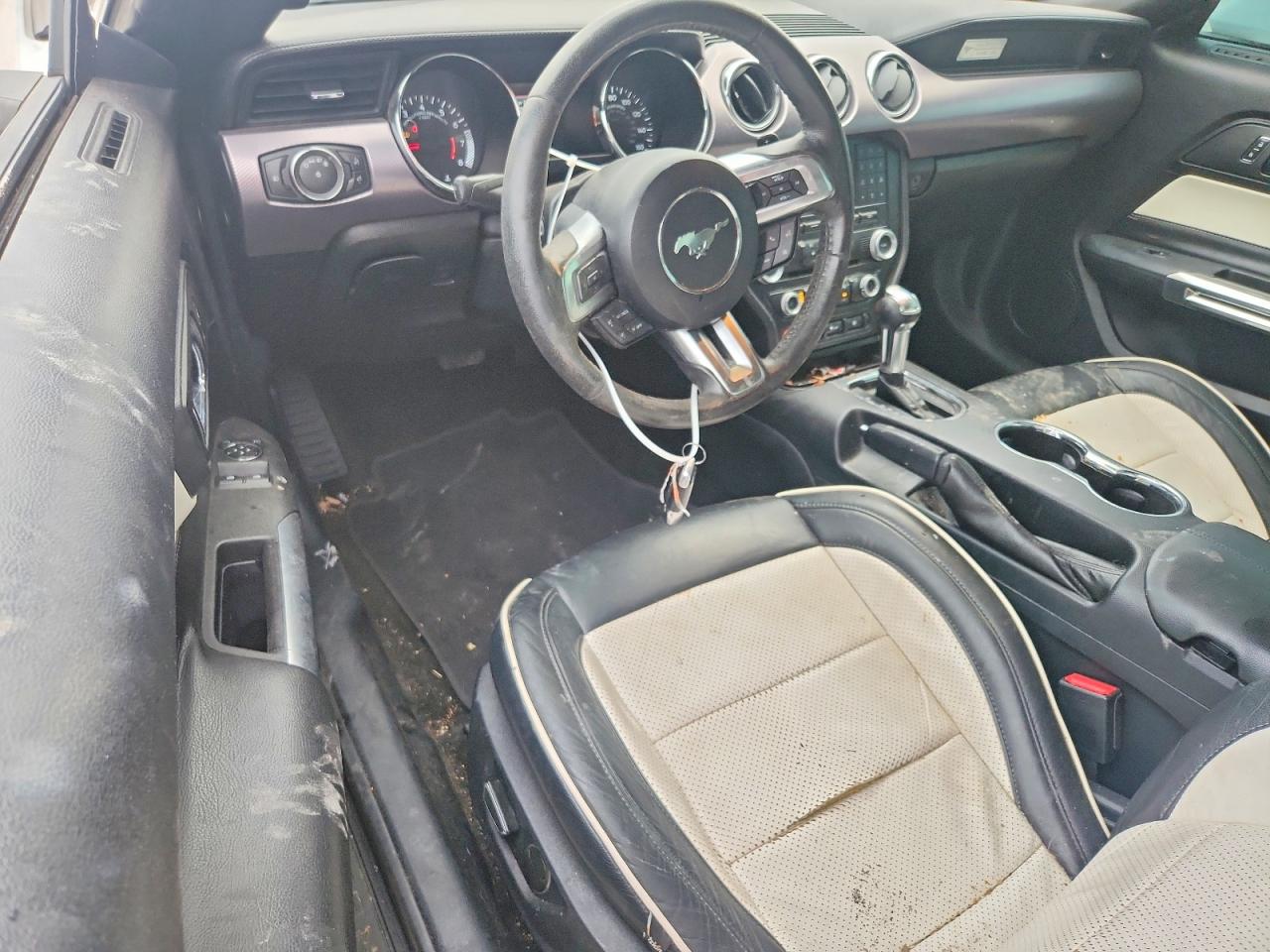 2015 Ford Mustang White vin: 1FA6P8TH3F5349645