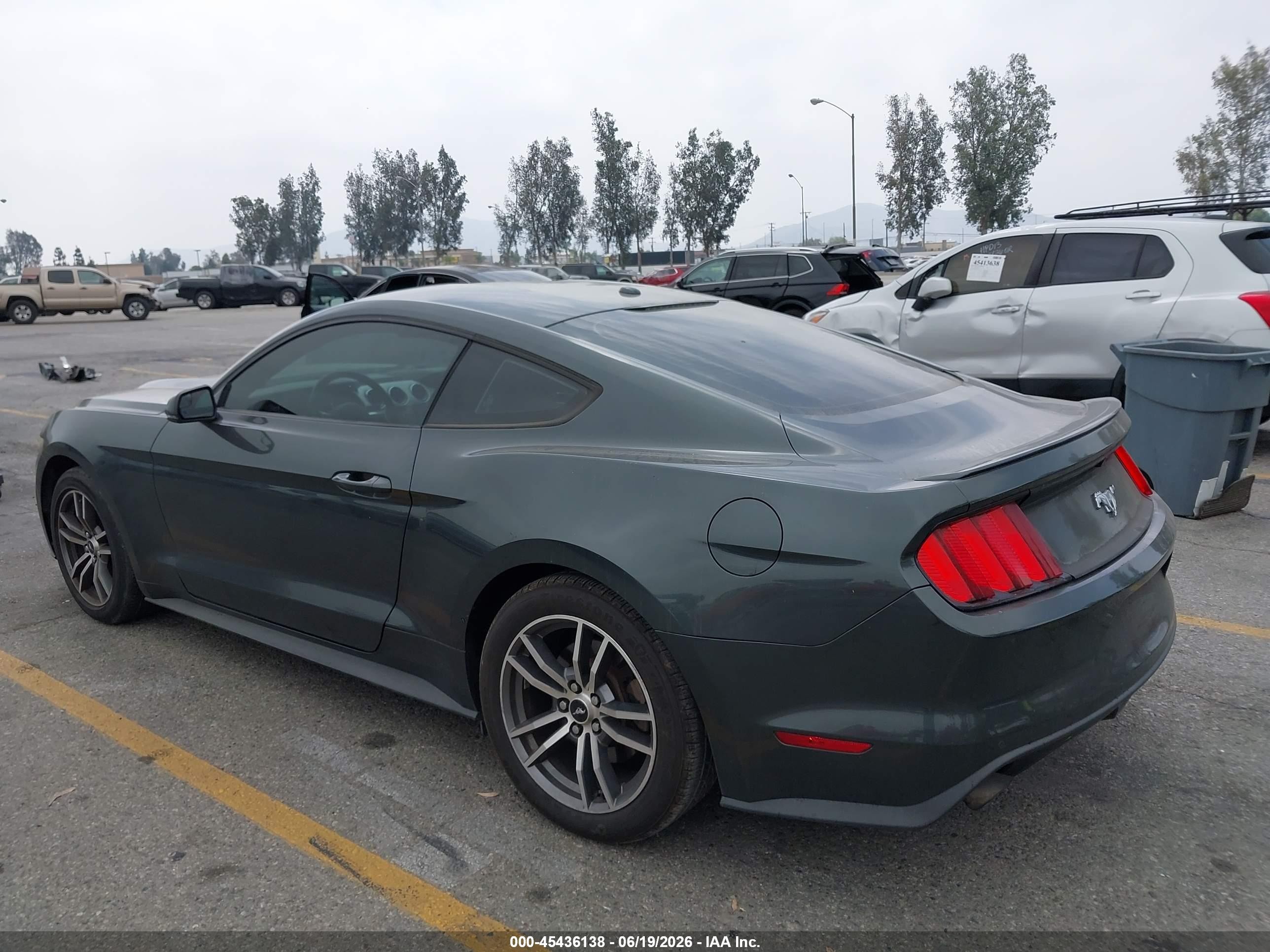 2015 Ford Mustang Ecoboost Green vin: 1FA6P8TH3F5370513