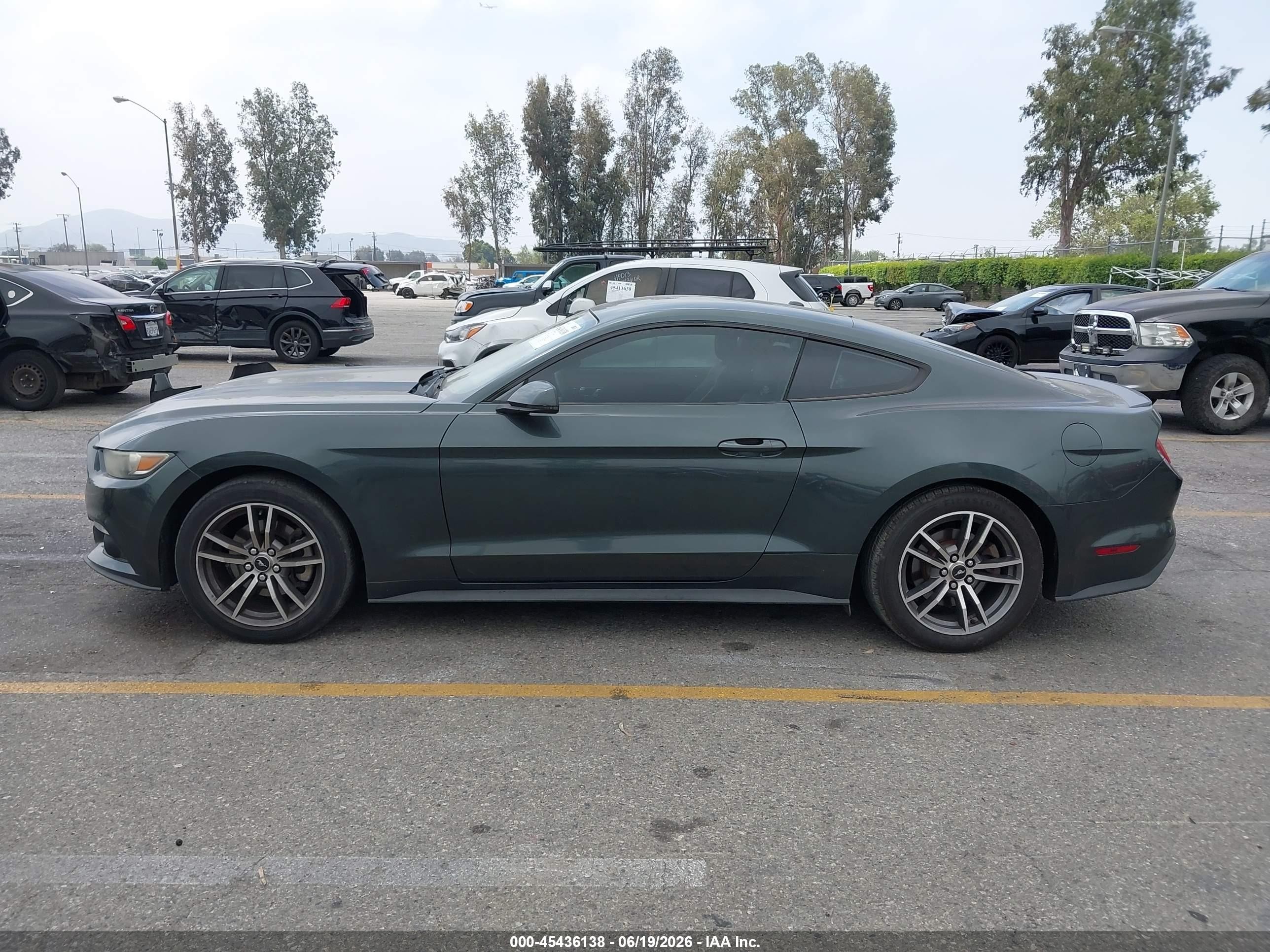 2015 Ford Mustang Ecoboost Green vin: 1FA6P8TH3F5370513