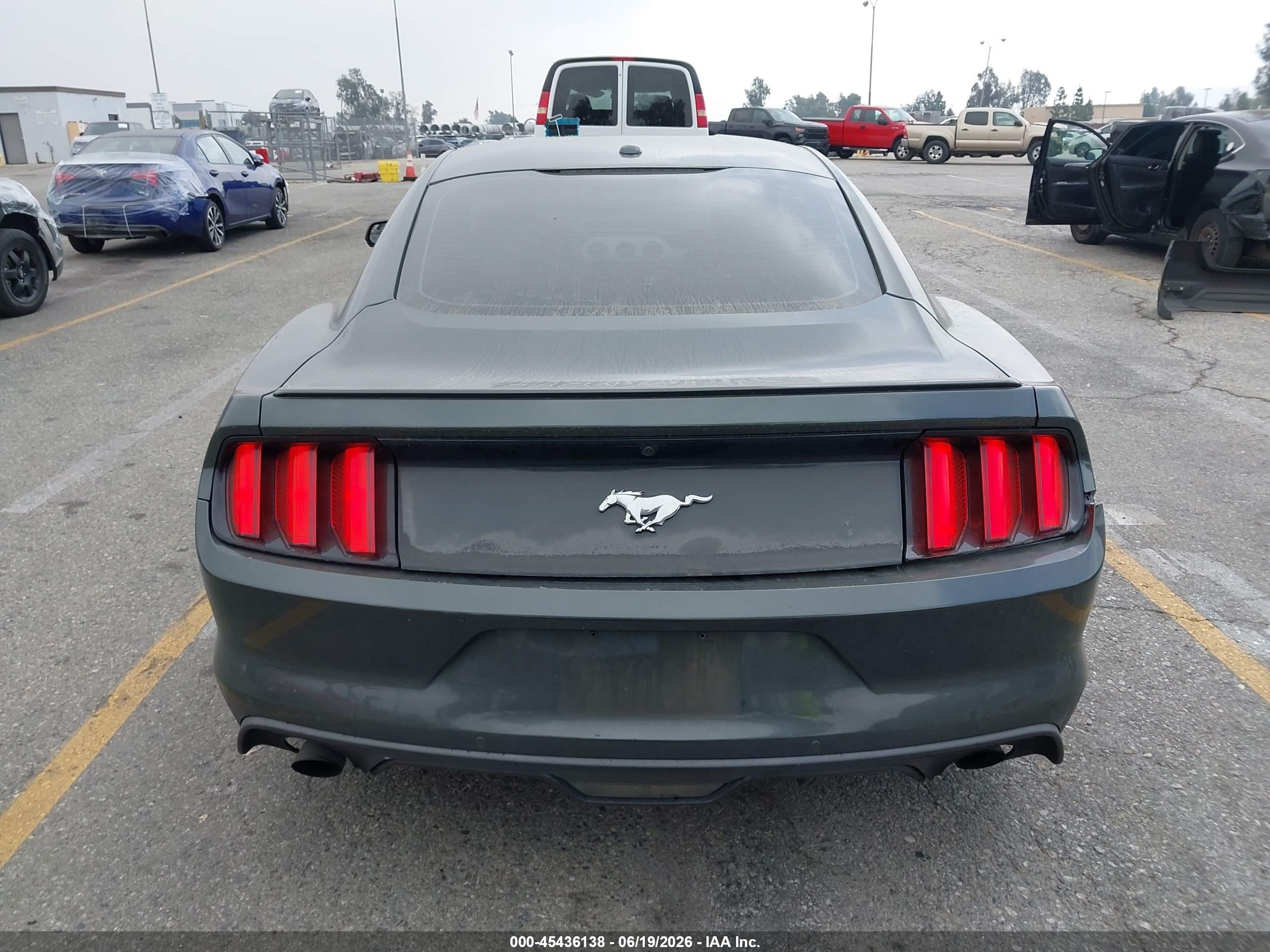 2015 Ford Mustang Ecoboost Green vin: 1FA6P8TH3F5370513