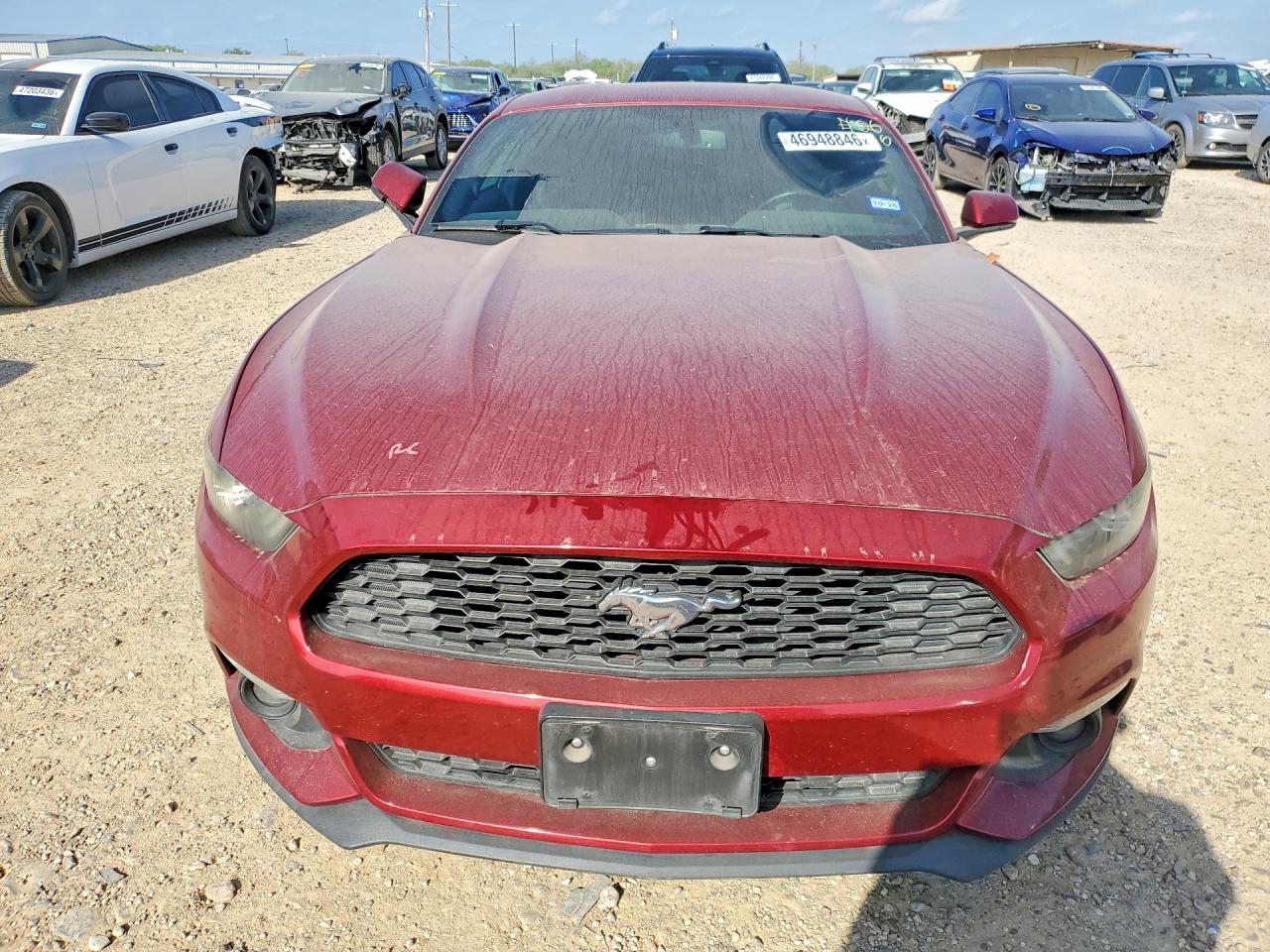 2015 Ford Mustang Burgundy vin: 1FA6P8TH3F5372536