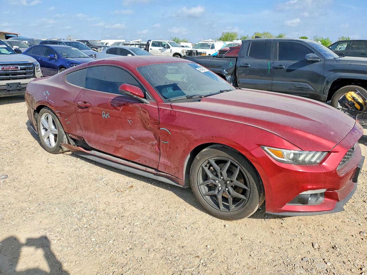 2015 Ford Mustang Burgundy vin: 1FA6P8TH3F5372536