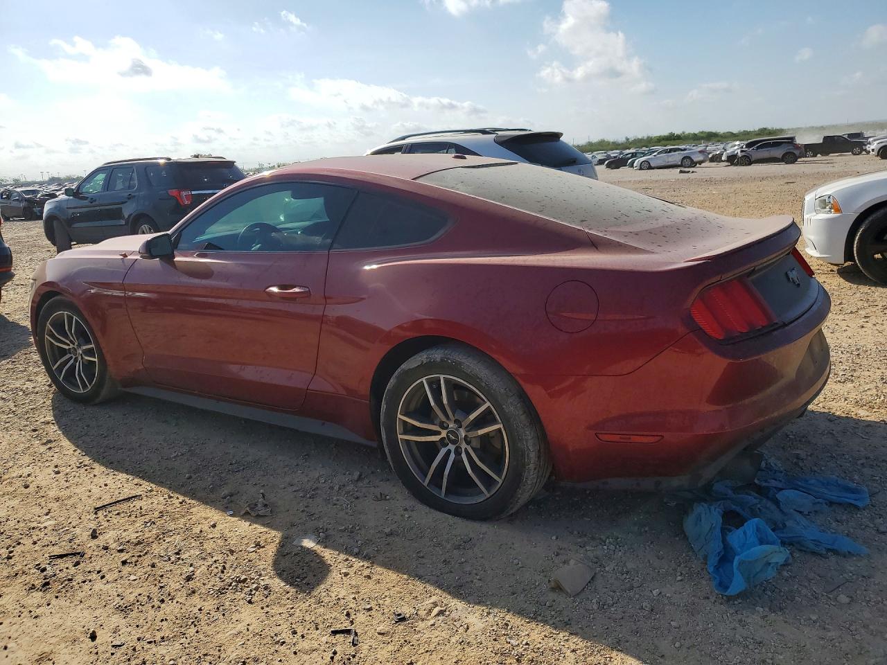 2015 Ford Mustang Burgundy vin: 1FA6P8TH3F5372536
