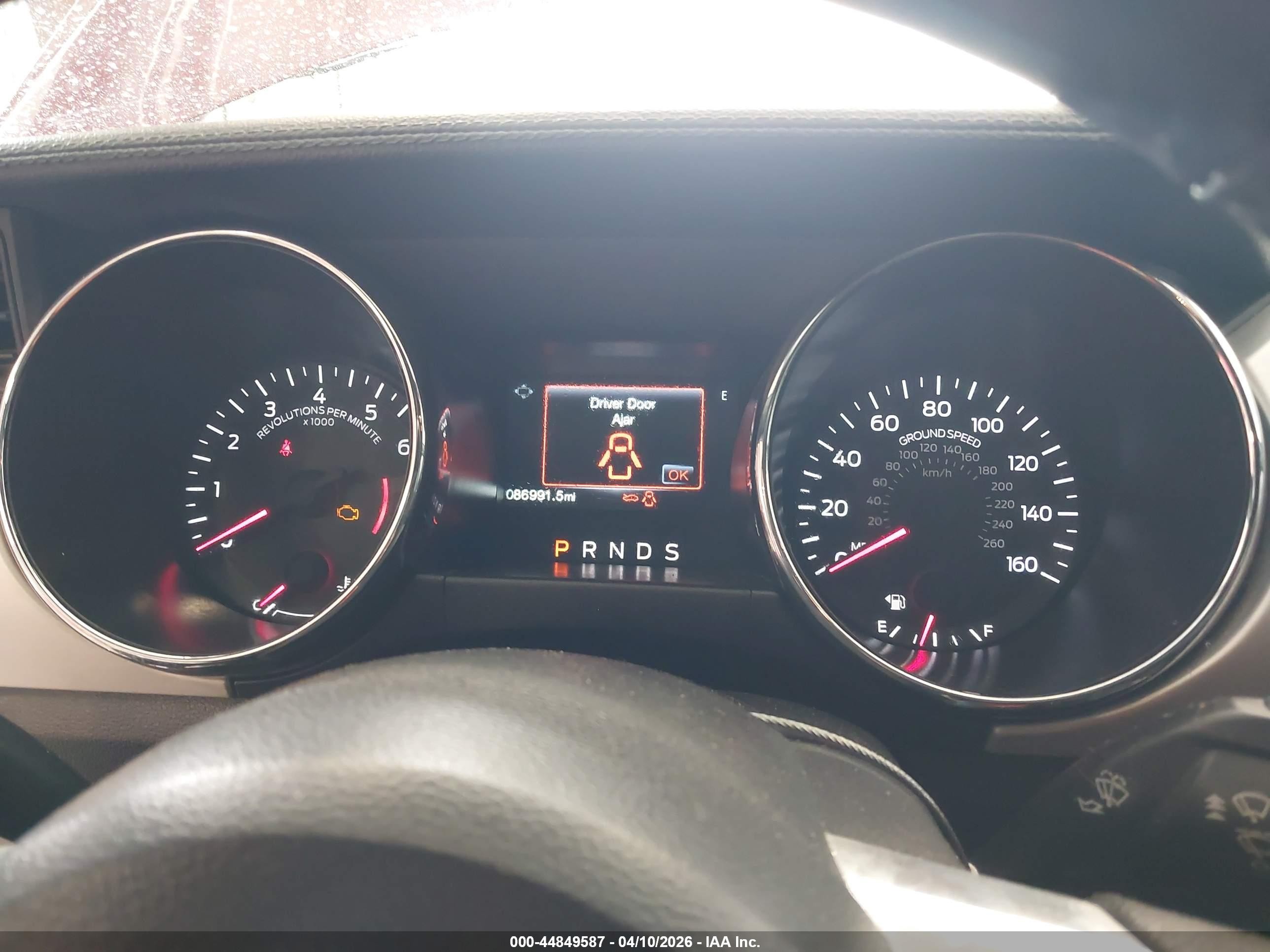 2015 Ford Mustang Ecoboost Красный vin: 1FA6P8TH3F5393080