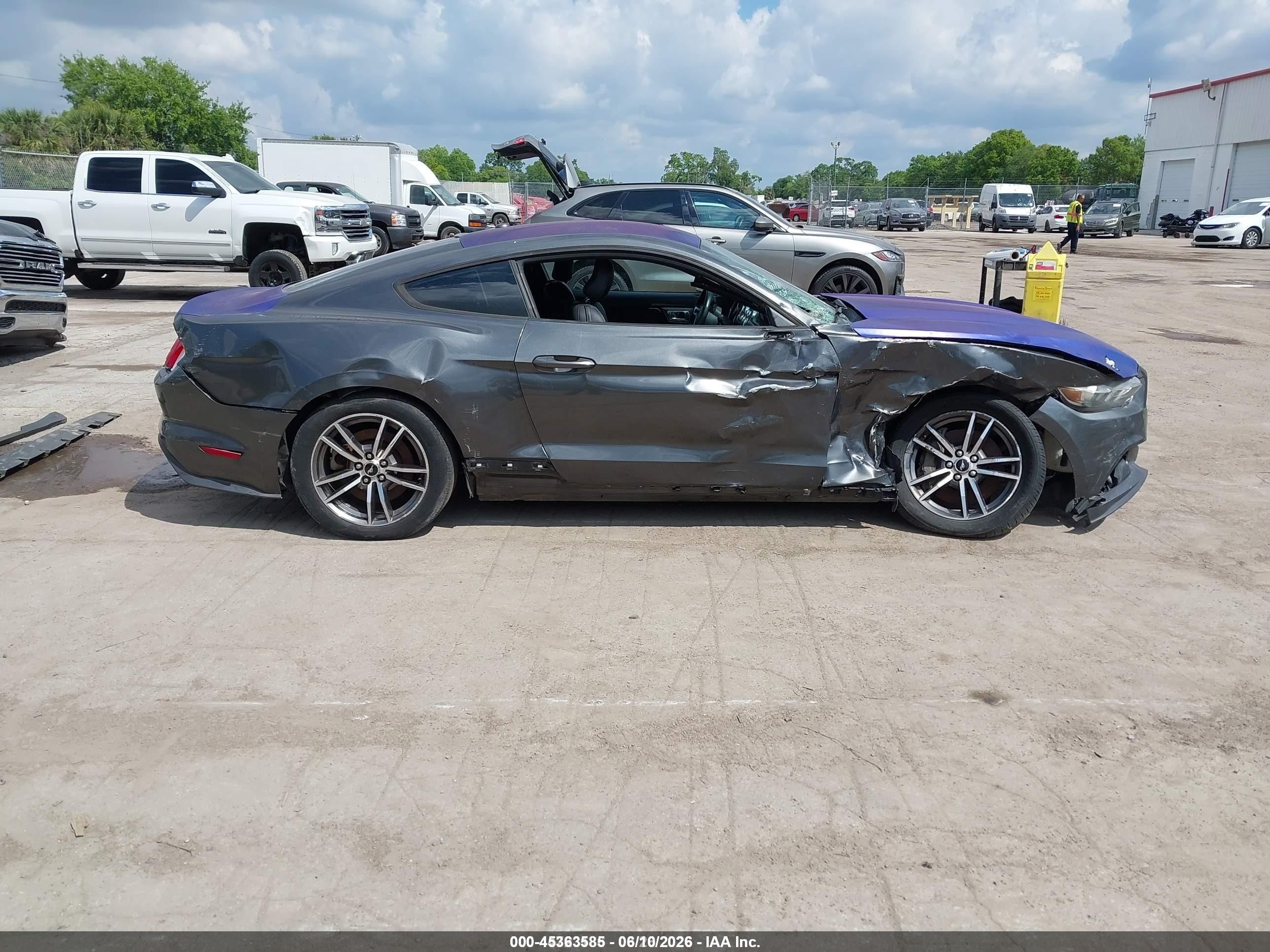 2015 Ford Mustang Ecoboost Gray vin: 1FA6P8TH3F5402375
