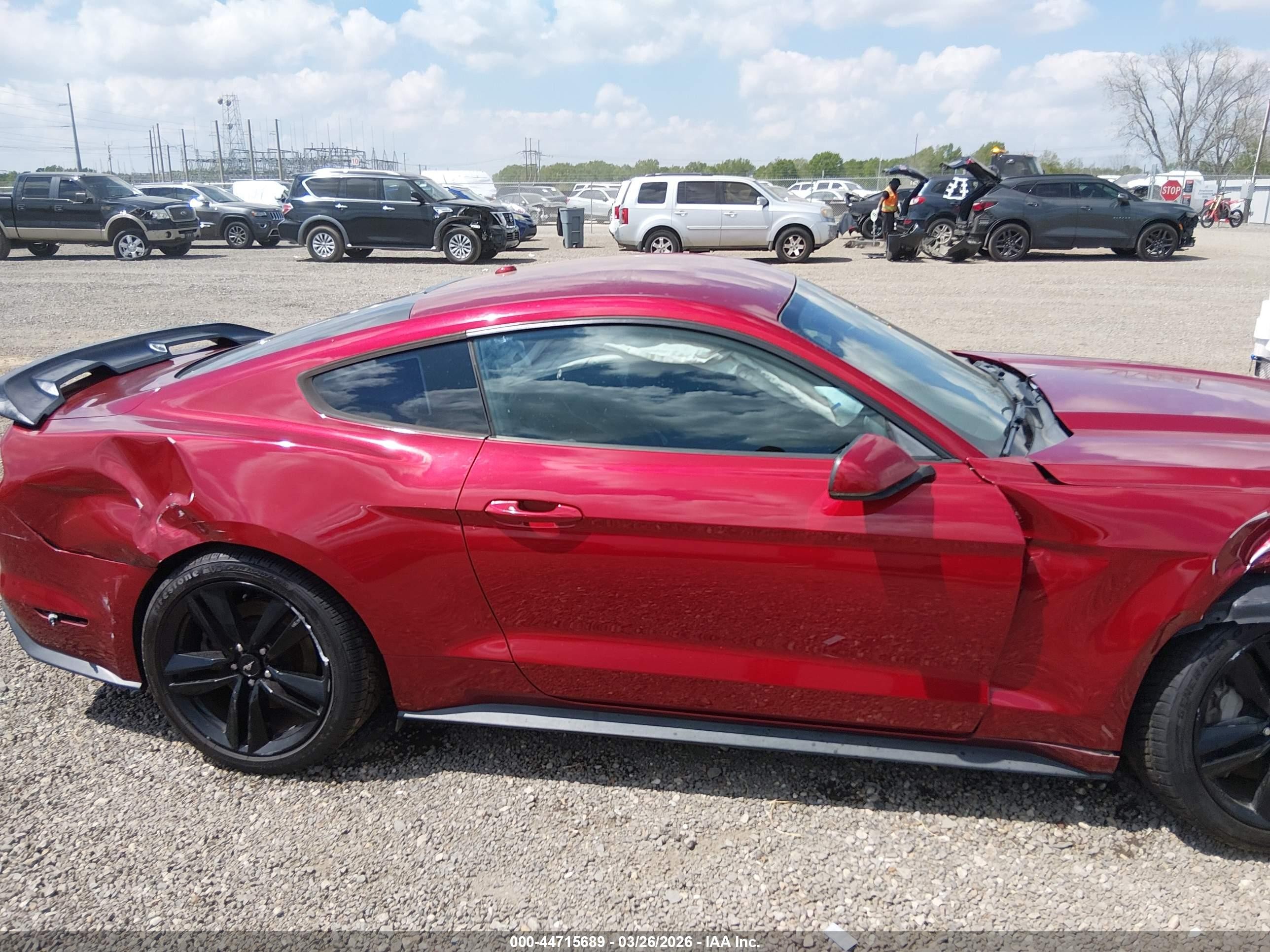 2015 Ford Mustang Ecoboost Burgundy vin: 1FA6P8TH3F5406796