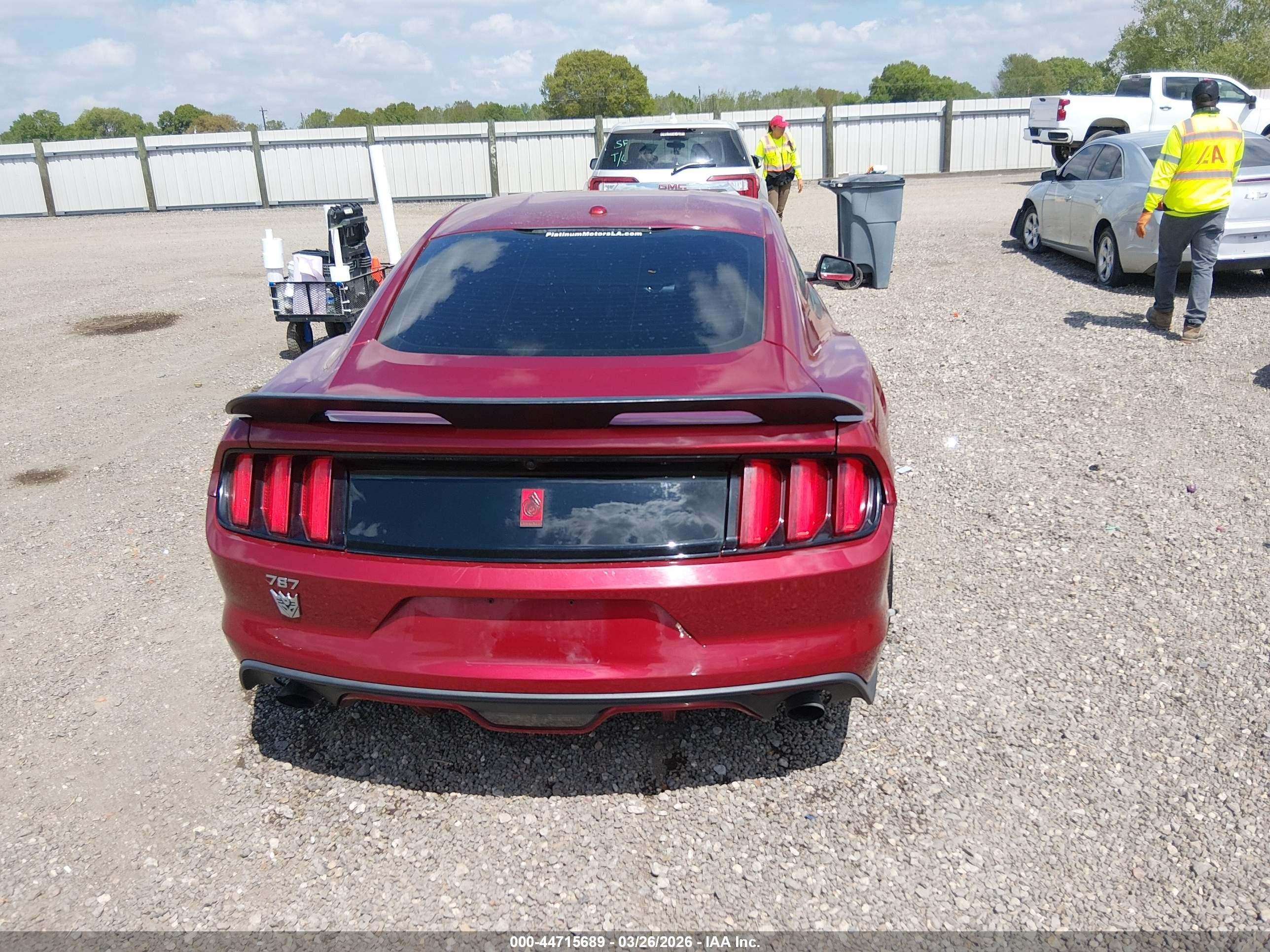 2015 Ford Mustang Ecoboost Burgundy vin: 1FA6P8TH3F5406796