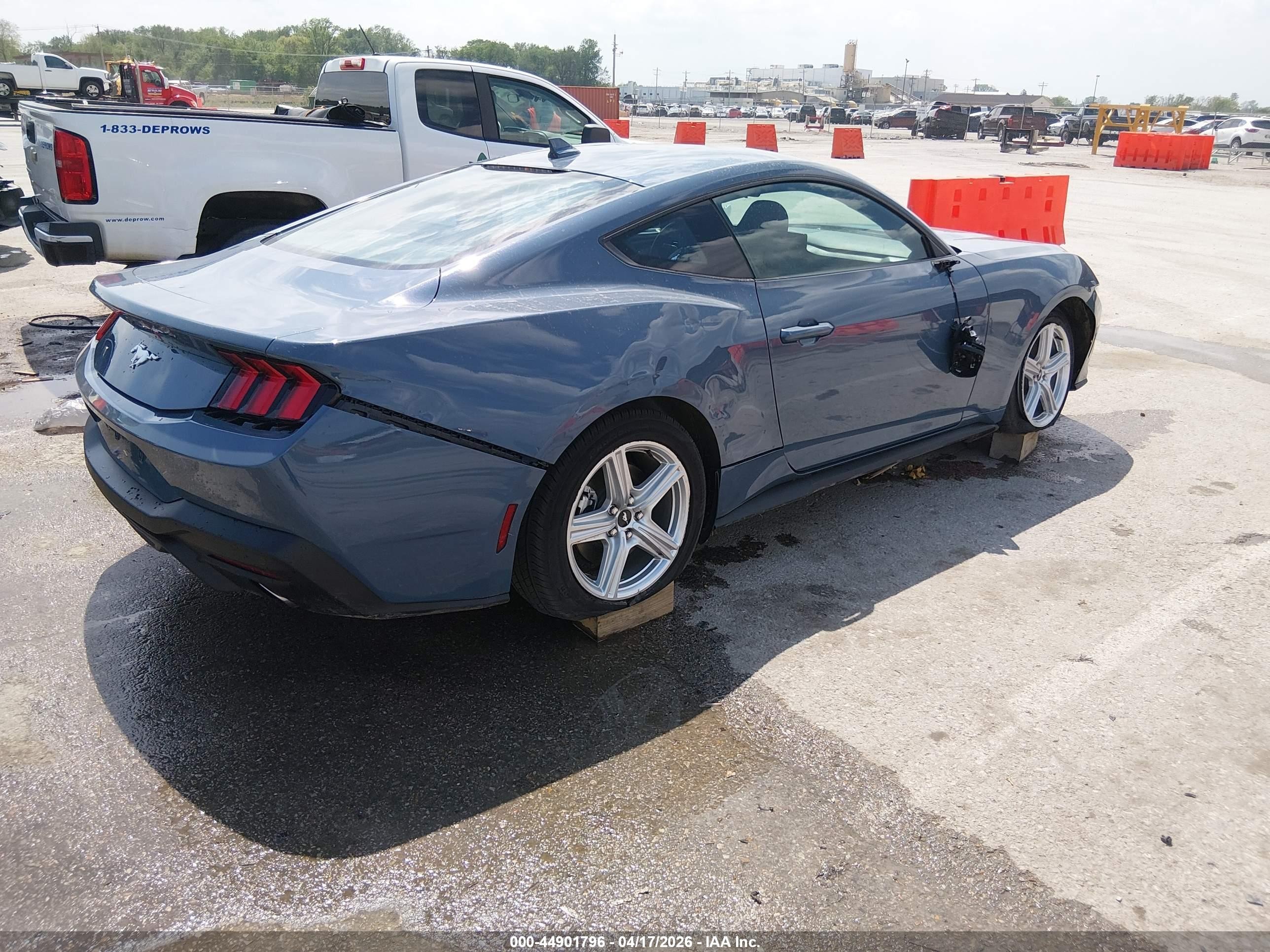 2026 Ford Mustang Ecoboost Fastback Blue vin: 1FA6P8TH3T5104792