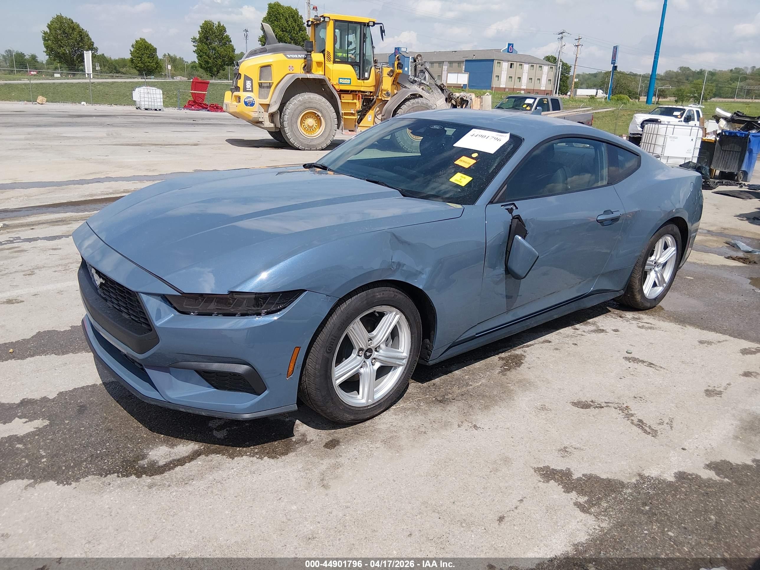 2026 Ford Mustang Ecoboost Fastback Blue vin: 1FA6P8TH3T5104792