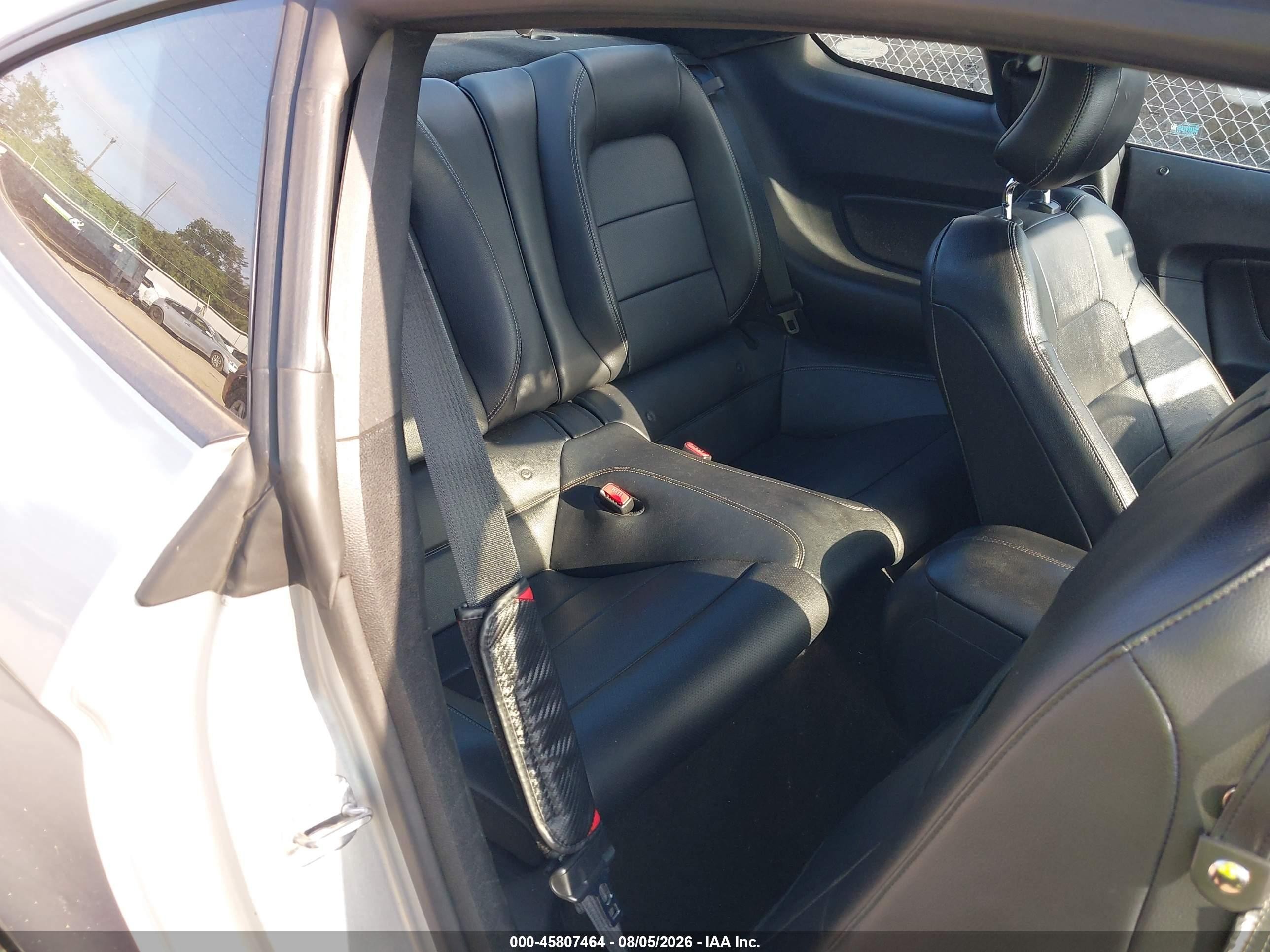 2015 Ford Mustang Ecoboost Silver vin: 1FA6P8TH4F5330652