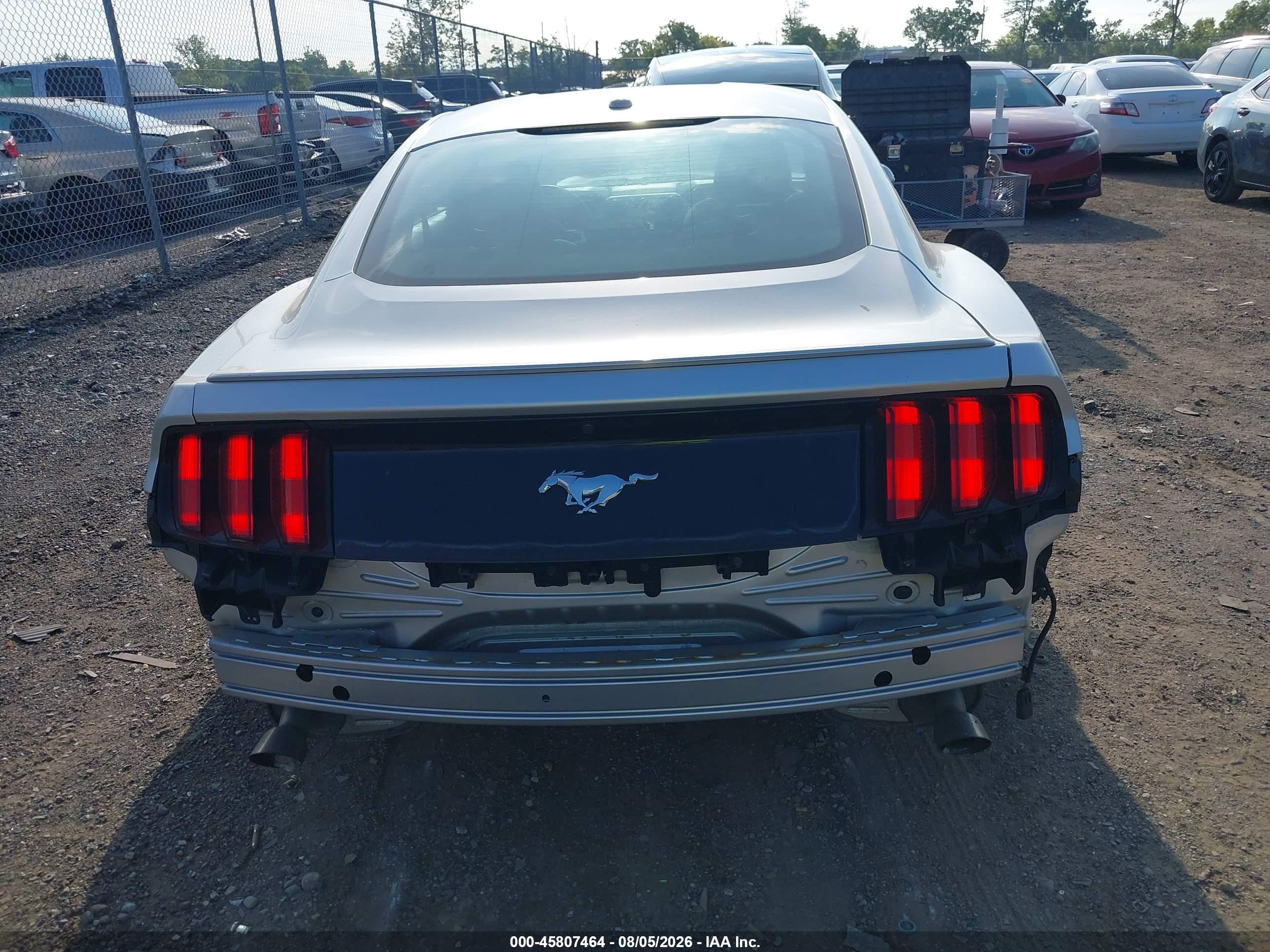 2015 Ford Mustang Ecoboost Silver vin: 1FA6P8TH4F5330652
