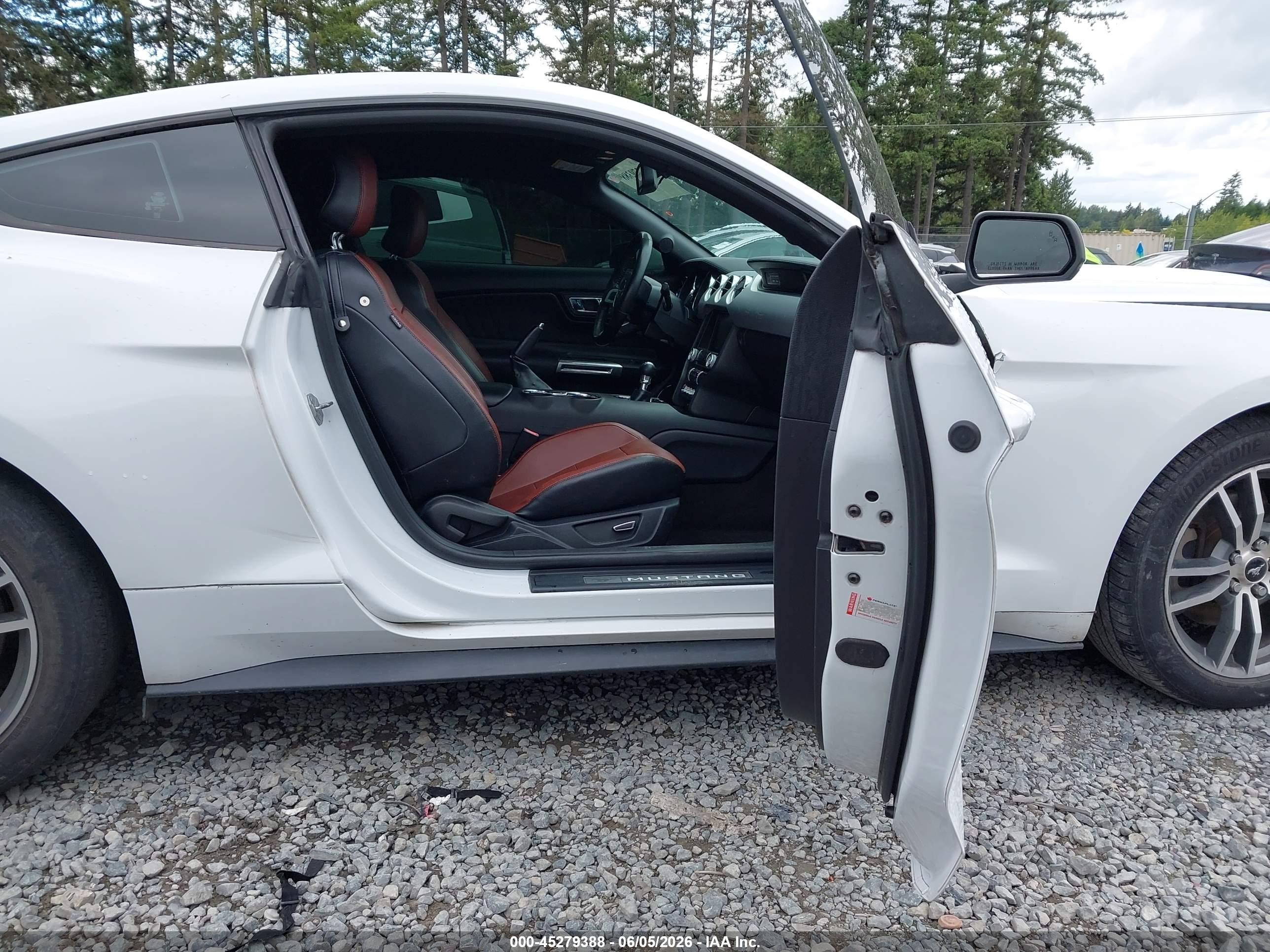 2015 Ford Mustang Ecoboost White vin: 1FA6P8TH4F5335866