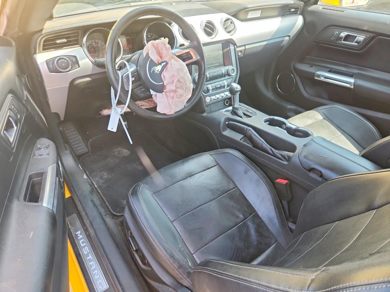 2015 Ford Mustang Yellow vin: 1FA6P8TH4F5338461
