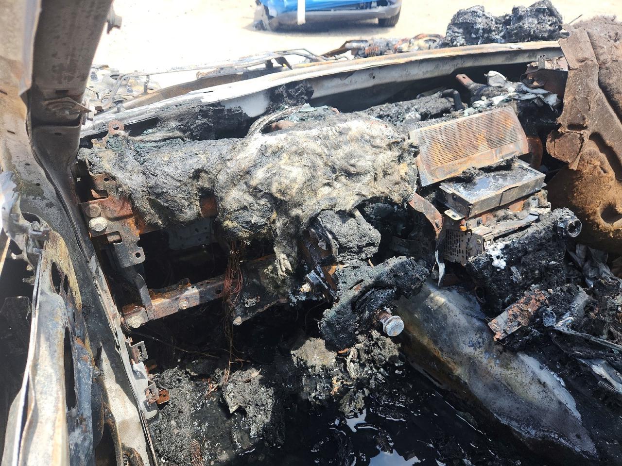 2015 Ford Mustang Burn vin: 1FA6P8TH4F5380158