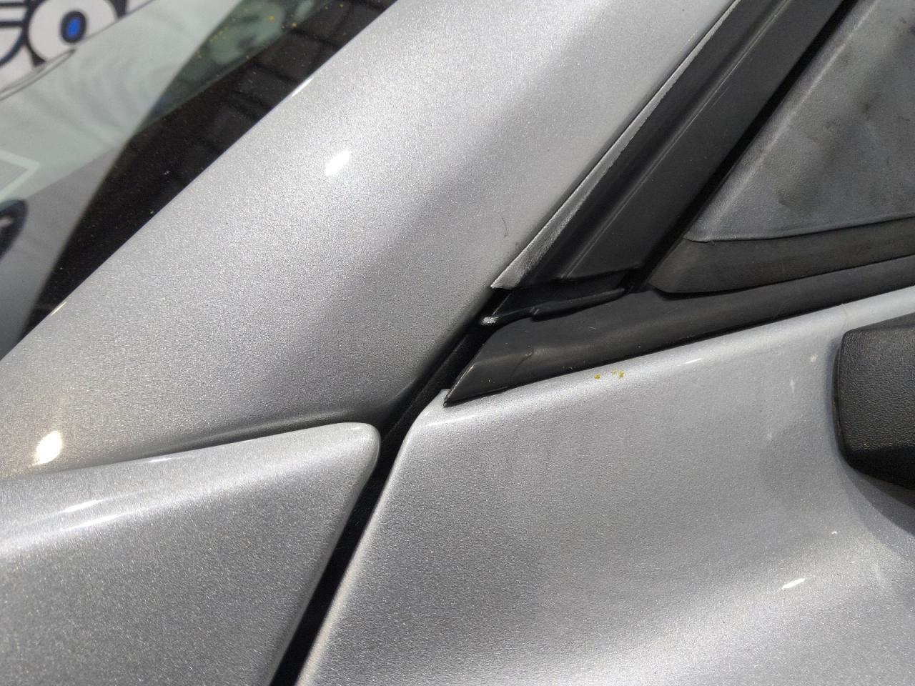 2015 Ford Mustang Gray vin: 1FA6P8TH4F5400070 Damage: Left Drip Rail, Chipped, 3
