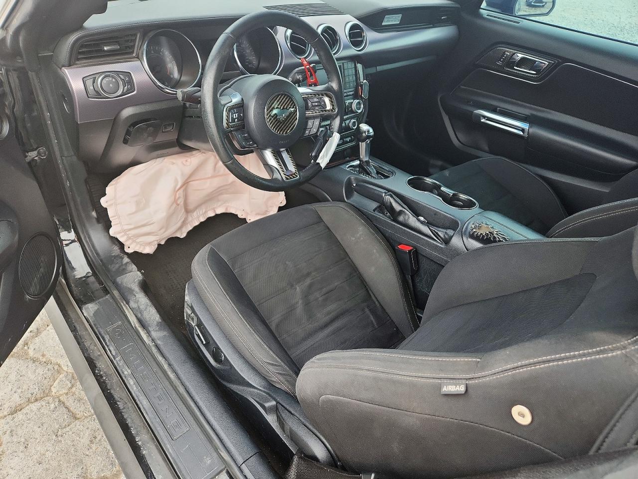 2015 Ford Mustang Black vin: 1FA6P8TH4F5407925