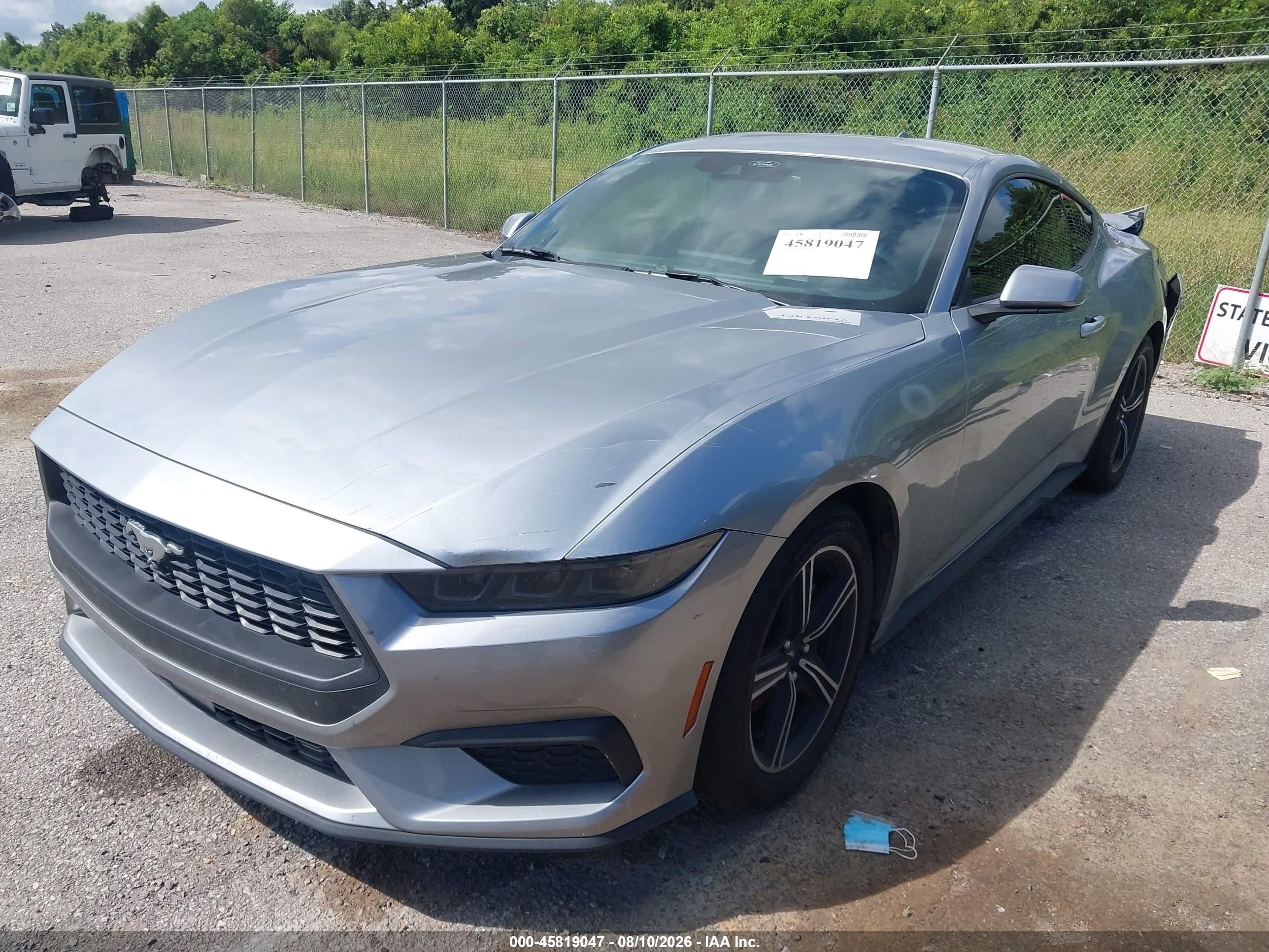 2025 Ford Mustang Ecoboost Fastback Серебряный vin: 1FA6P8TH4S5118117