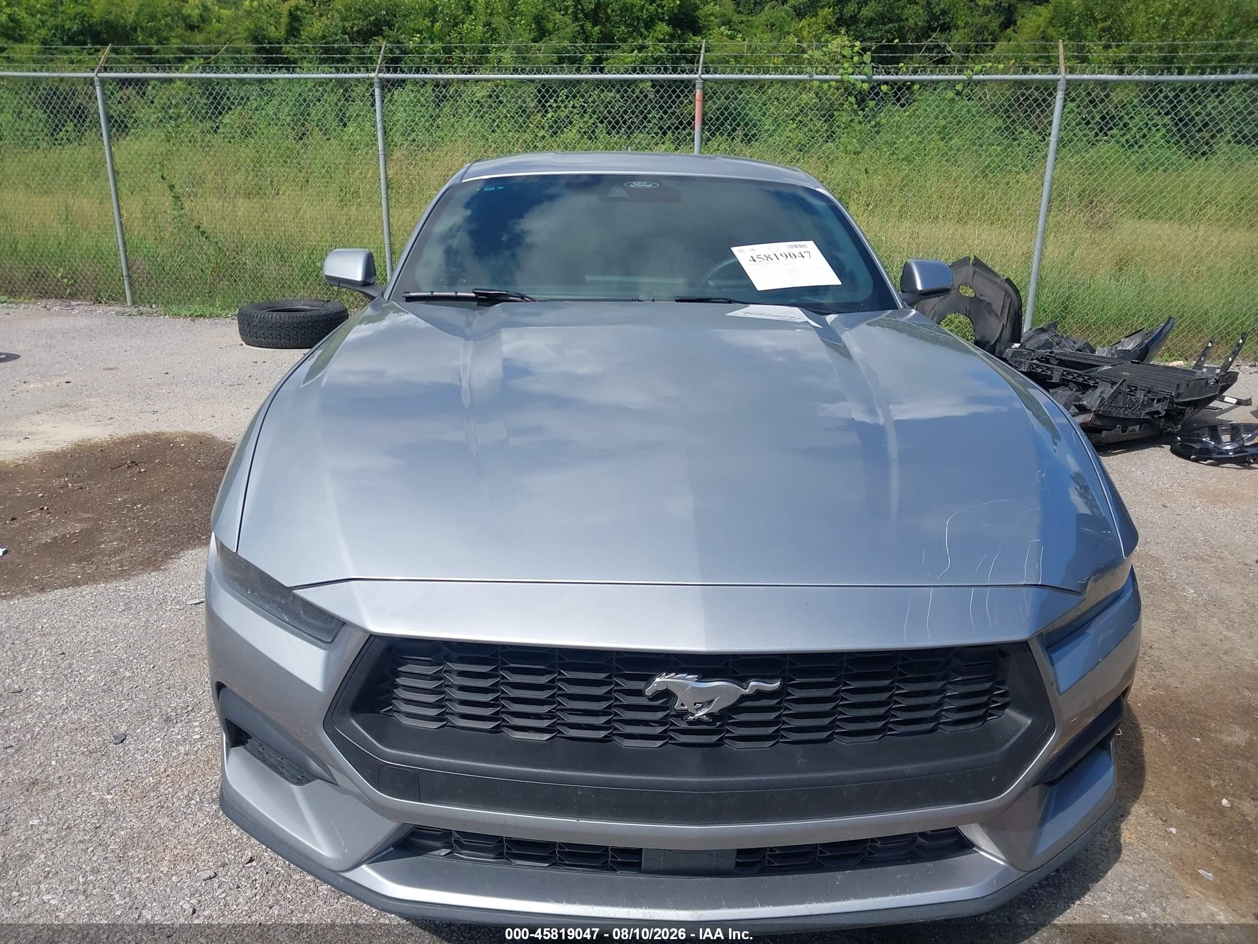 2025 Ford Mustang Ecoboost Fastback Серебряный vin: 1FA6P8TH4S5118117